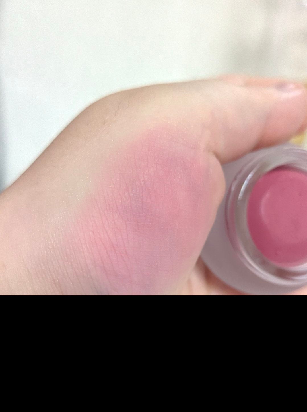 リップアンドチーク ブラーリープリンポット/fwee/口紅を使ったクチコミ(4枚目)