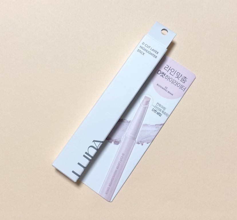 Dカットレイヤーハイライタースティック 02 ブルーミングビーム/LUNA/スティックハイライトを使ったクチコミ（1枚目）