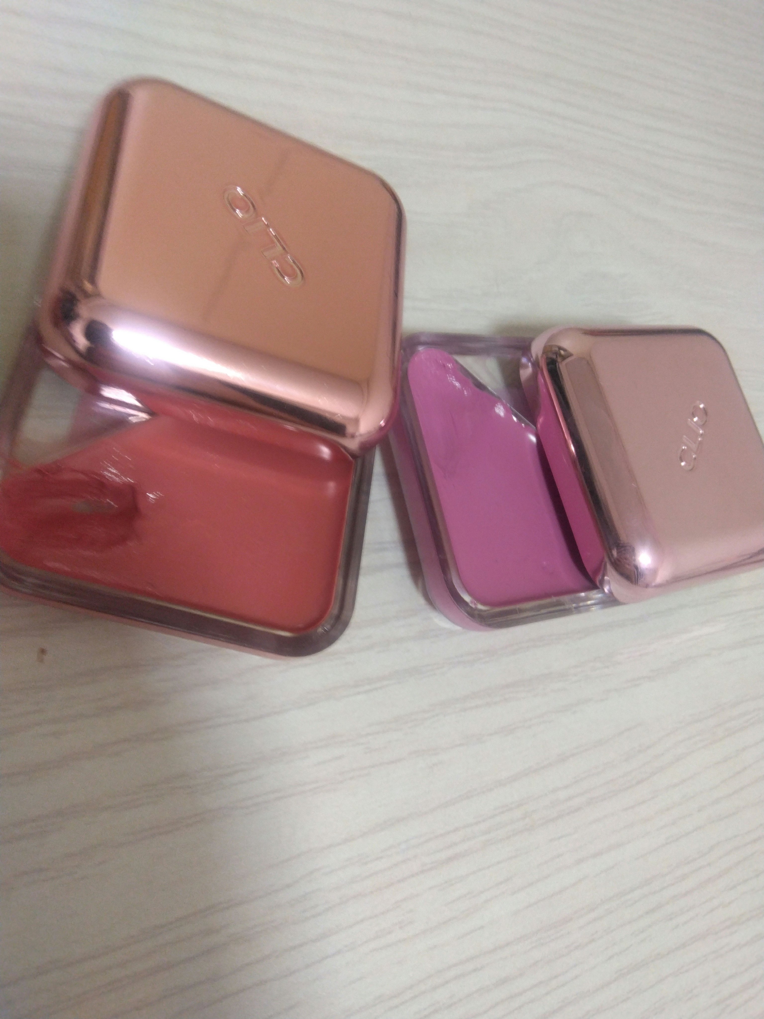 エッセンシャル リップチーク タップ/CLIO/ジェル・クリームチークを使ったクチコミ（2枚目）