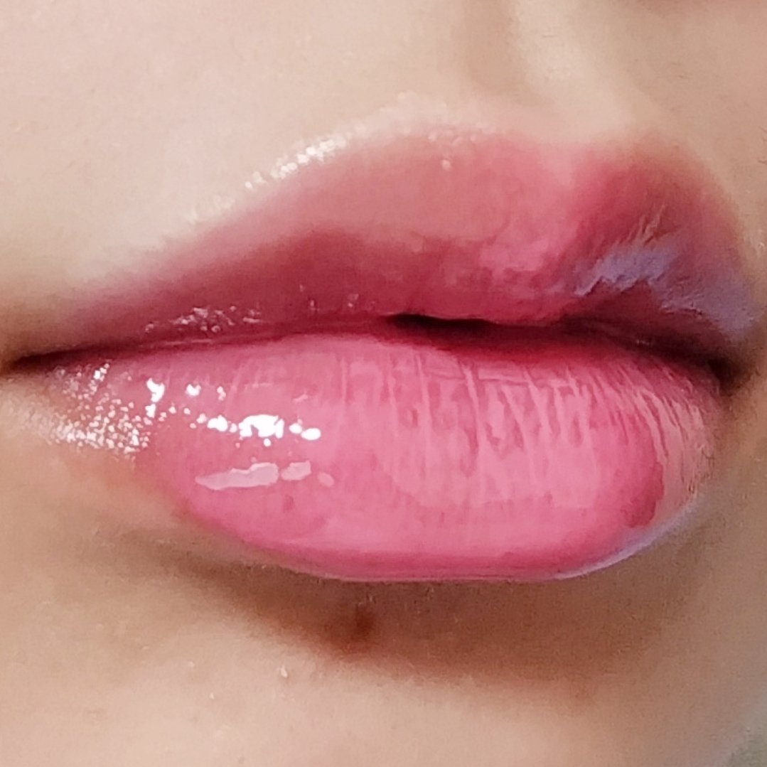 KM ジューシーティントリップカラー/Kyumme/リップティントを使ったクチコミ（3枚目）