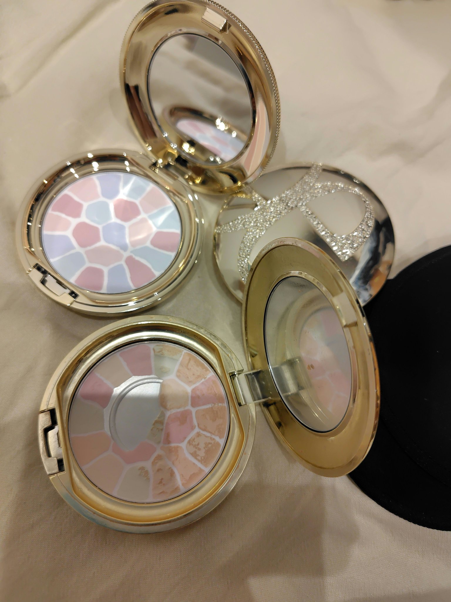 ラ プードル オートニュアンス/Elégance/プレストパウダーを使ったクチコミ（2枚目）