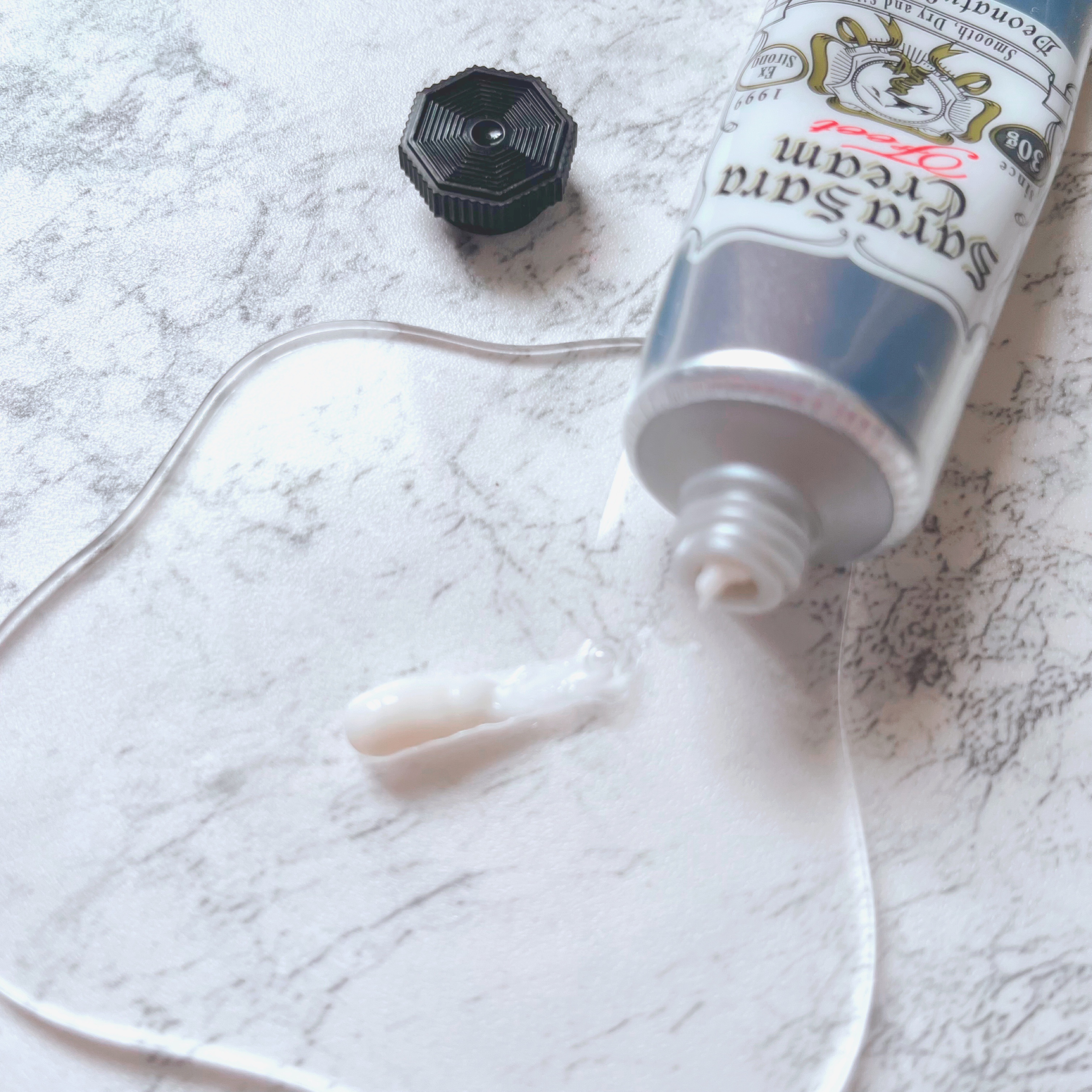 薬用さらさらデオドラントパウダー/デオナチュレ/デオドラント・制汗剤を使ったクチコミ（3枚目）