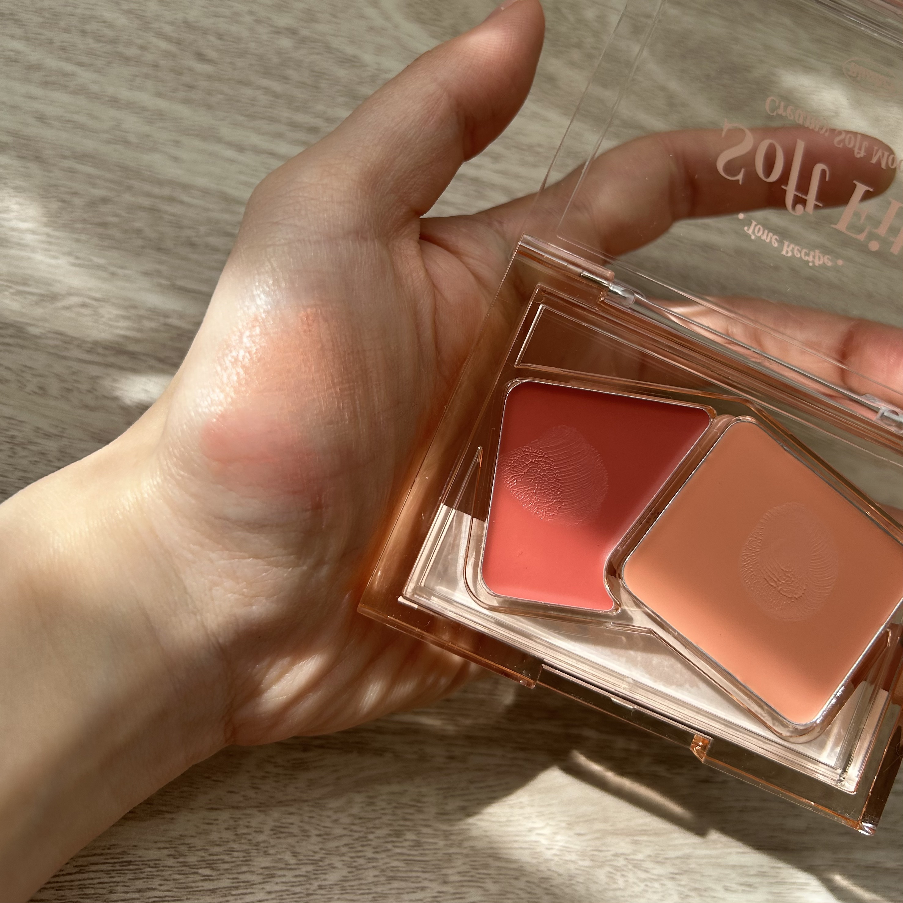 Soft Fitting Cream Blusher/フォレンコス/ジェル・クリームチークを使ったクチコミ（3枚目）