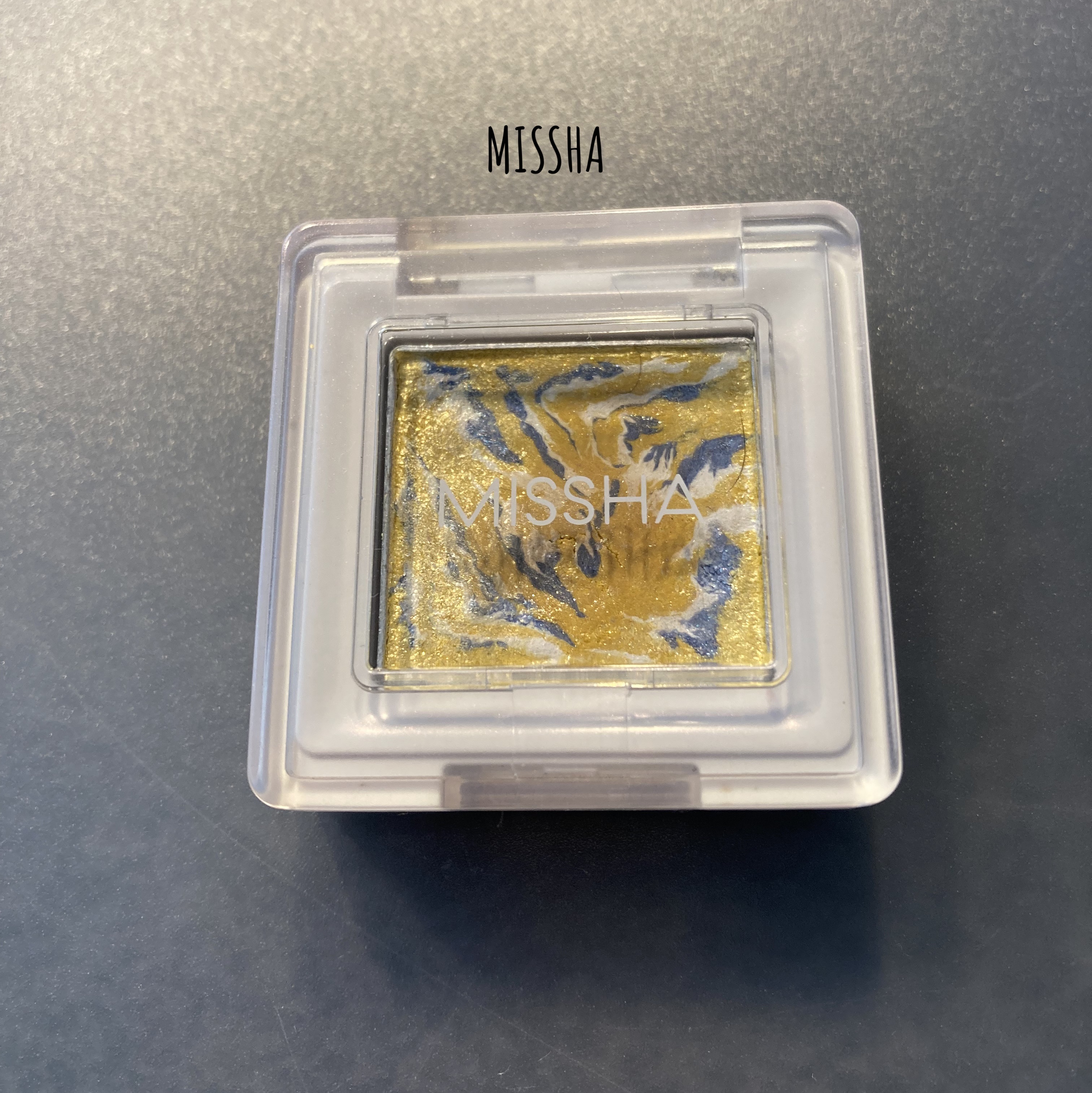 グリッタープリズム シャドウ/MISSHA/グリッターを使ったクチコミ（1枚目）