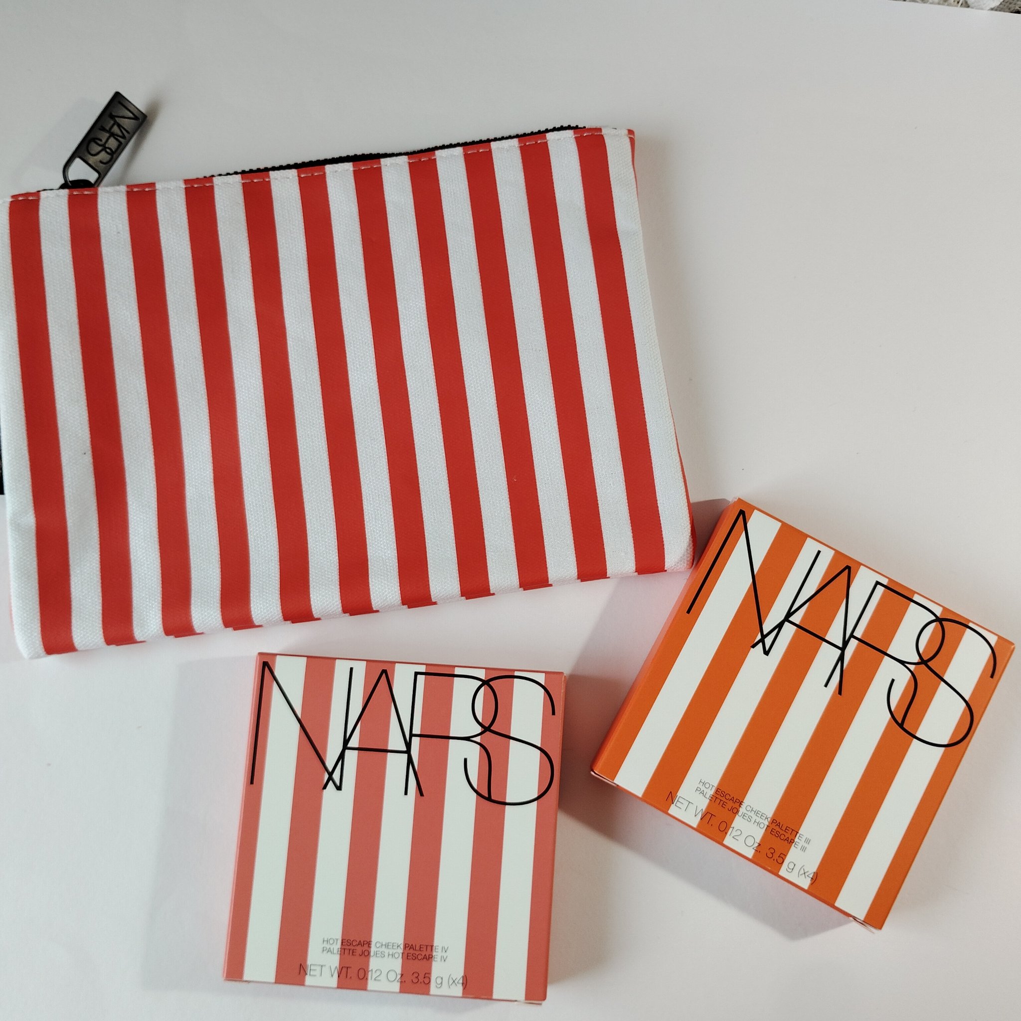 NARS ホットエスケープ チークパレット/NARS/マルチパレットを使ったクチコミ（1枚目）