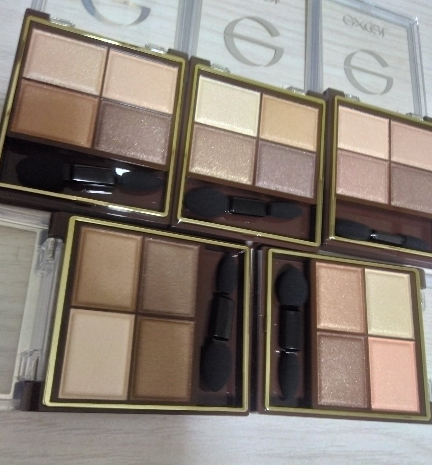 スキニーリッチシャドウ/excel/アイシャドウパレットを使ったクチコミ(2枚目)