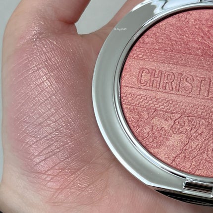 ディオールスキン フォーエヴァー グロウ ルミナイザー(サマー コレクション 2025 限定品)/Dior/ハイライトを使ったクチコミ(5枚目)