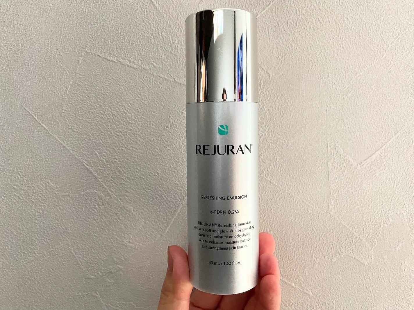 リフレッシング エマルジョン/REJURAN COSMETICS/乳液を使ったクチコミ(2枚目)