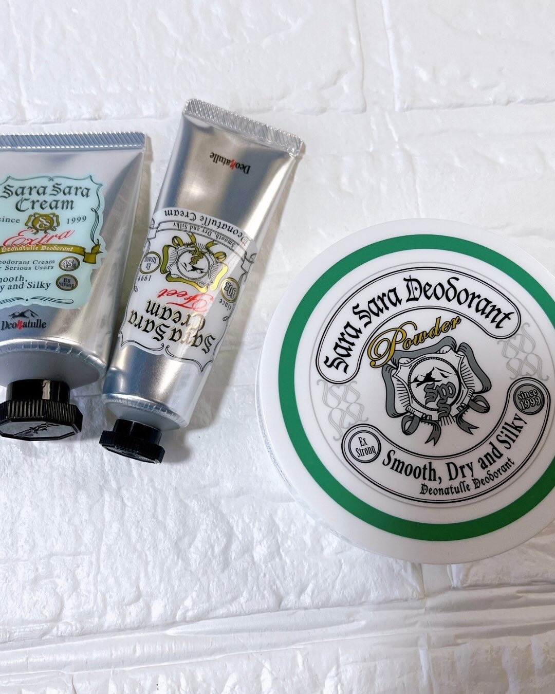 薬用さらさらデオドラントパウダー/デオナチュレ/デオドラント・制汗剤を使ったクチコミ（2枚目）