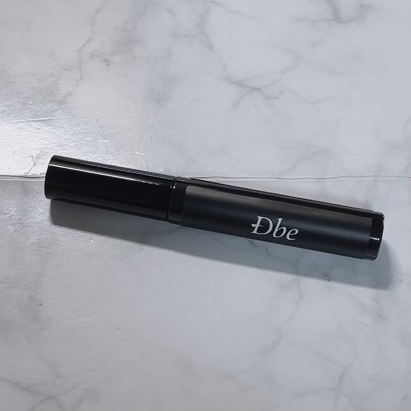 眉毛美容液/Dbe/まつげ美容液を使ったクチコミ（1枚目）