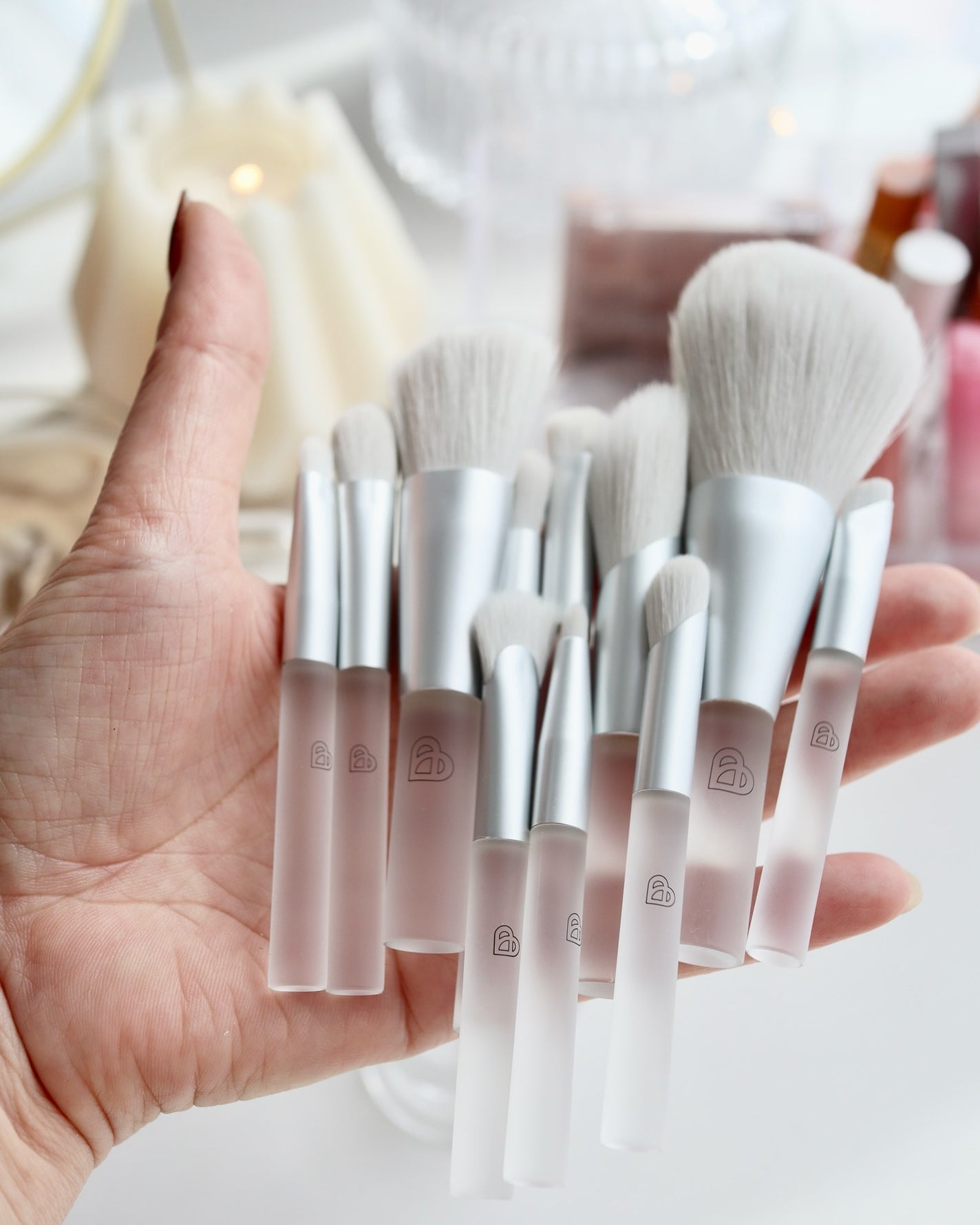 ブロッサム ふんわり抗菌ミニメイクブラシ 11本セット/BLJ/メイクブラシを使ったクチコミ(3枚目)