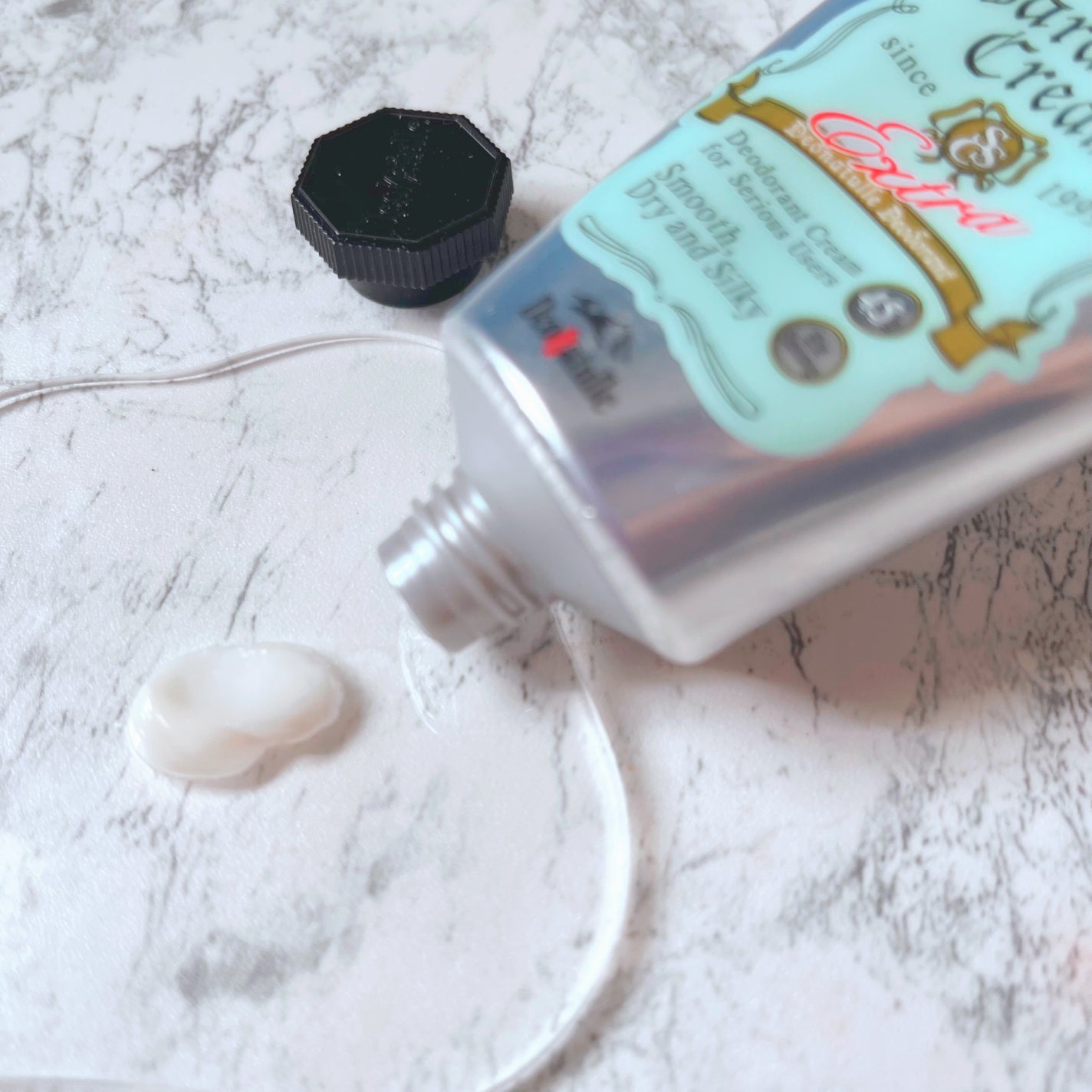 薬用さらさらデオドラントパウダー/デオナチュレ/デオドラント・制汗剤を使ったクチコミ(2枚目)