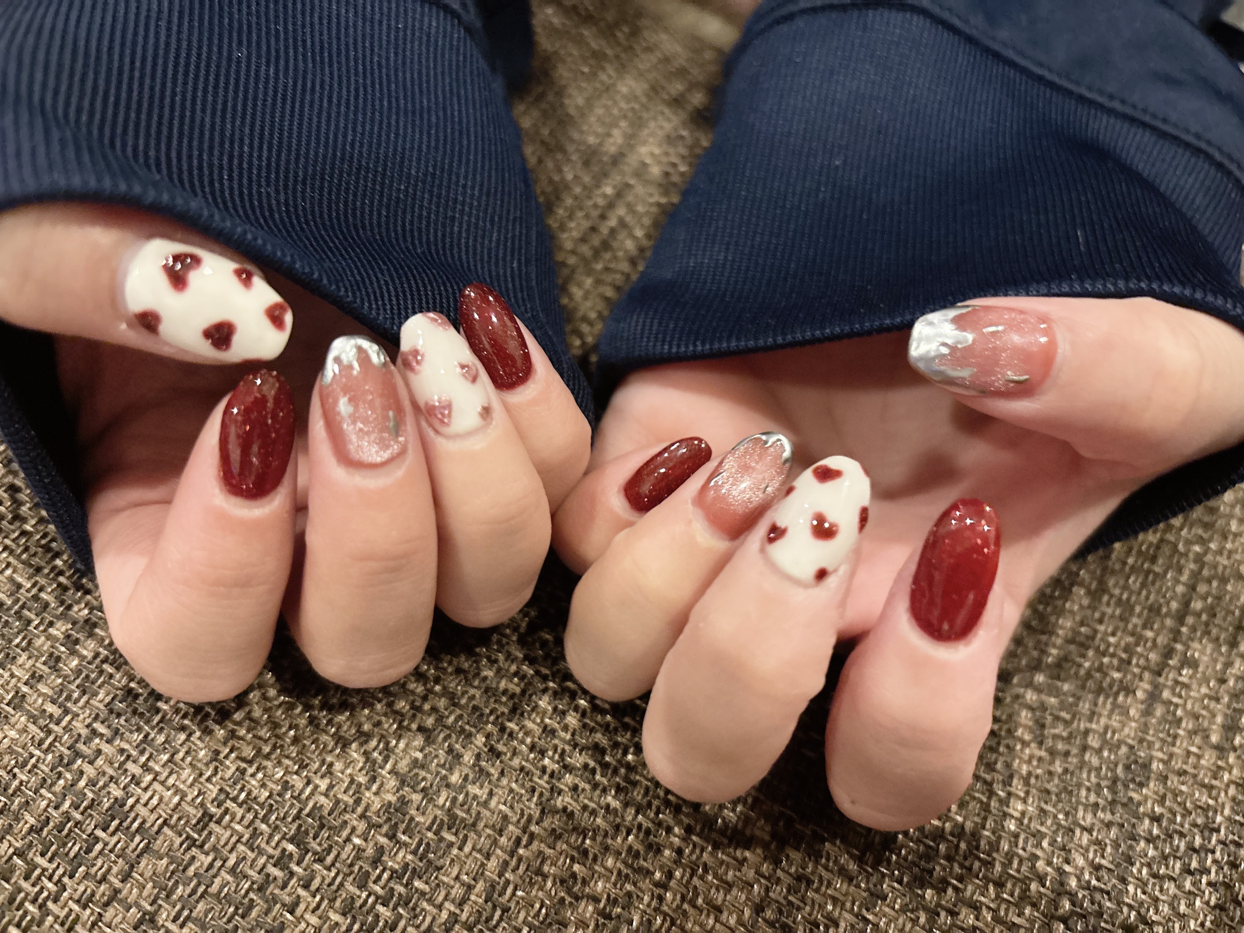 #セルフネイル,#ピールオフネイル,#ジェルネイル,#sheinネイル,#セリアネイル,#ダイソーネイル,#春ネイル,#いちごネイル,#ハートネイルのネイルデザイン