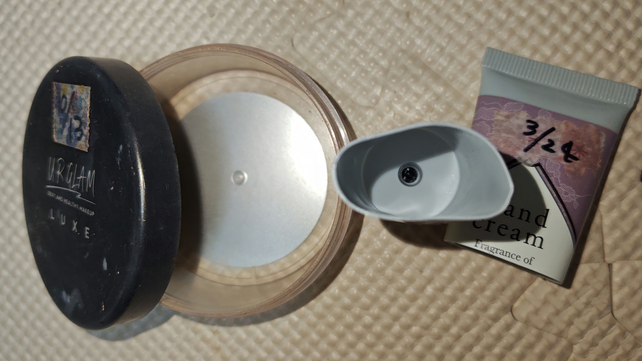 ロイヤルパーティー ハンドクリーム/DAISO/ハンドクリームを使ったクチコミ（1枚目）