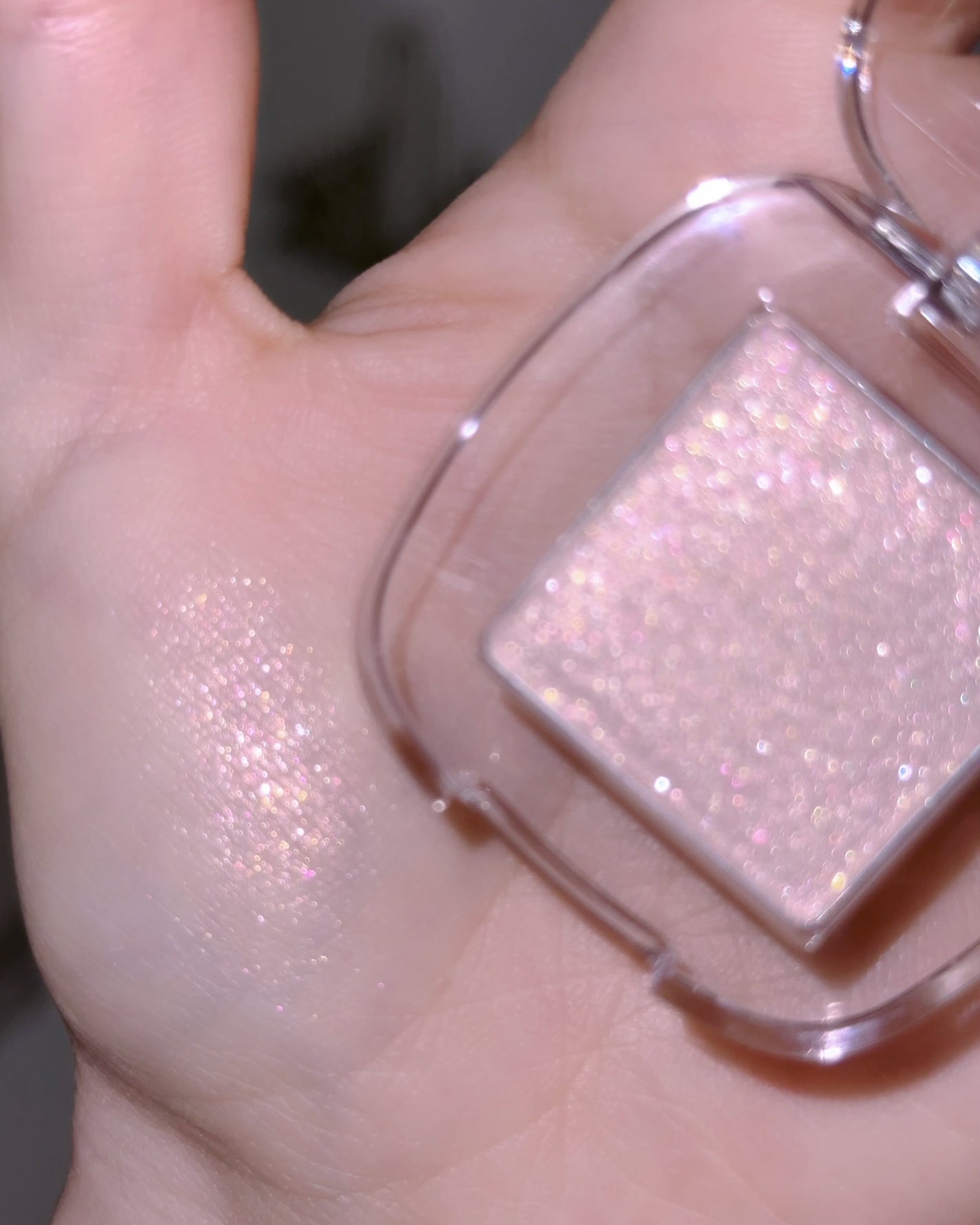 シングルアイシャドウ/hince/単色アイシャドウを使ったクチコミ(5枚目)