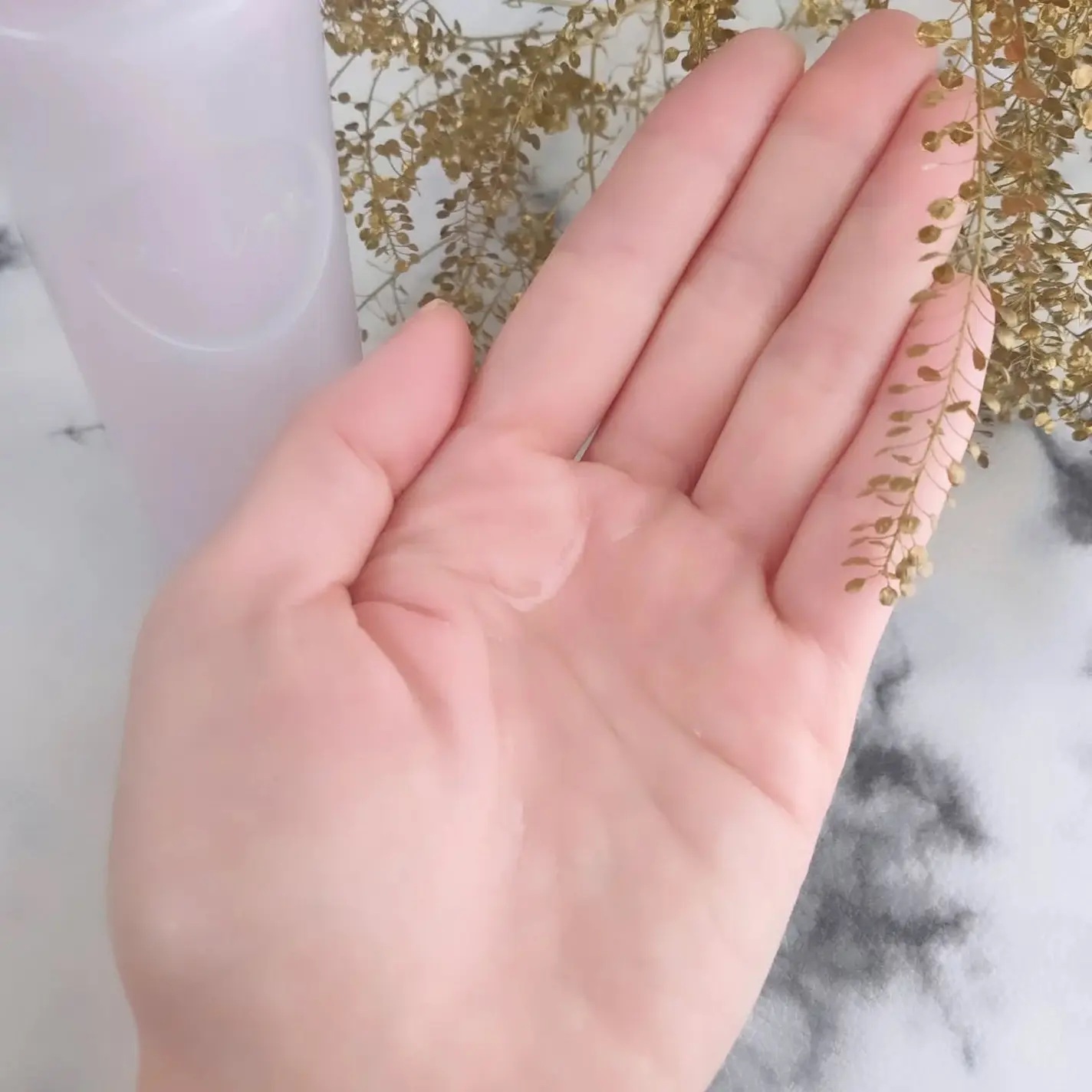 プルント　ヴェーリング美容液ヘアオイル プルント　ヴェーリング美容液ヘアオイル　80mL/Purunt./ヘアオイルを使ったクチコミ（1枚目）