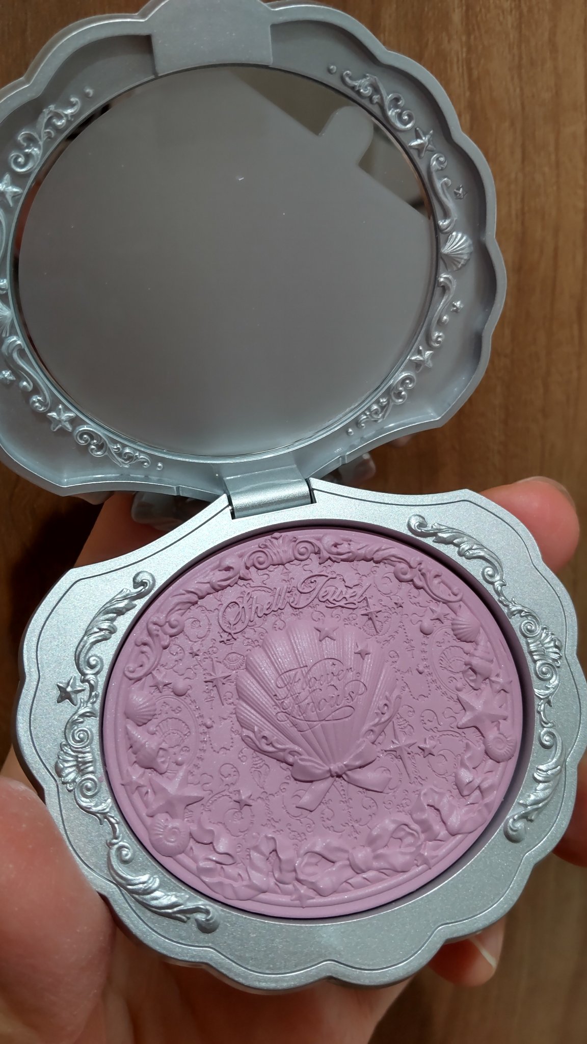 シェルズジュエルコレクション サテンチーク/FlowerKnows/パウダーチークを使ったクチコミ（3枚目）