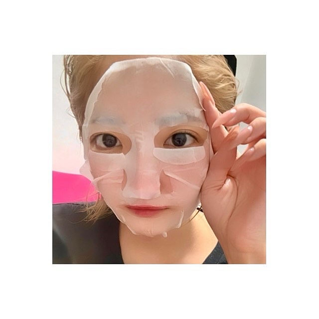 クリアターン ホワイト マスク (ビタミンC)/クリアターン/シートマスク・パックを使ったクチコミ（2枚目）