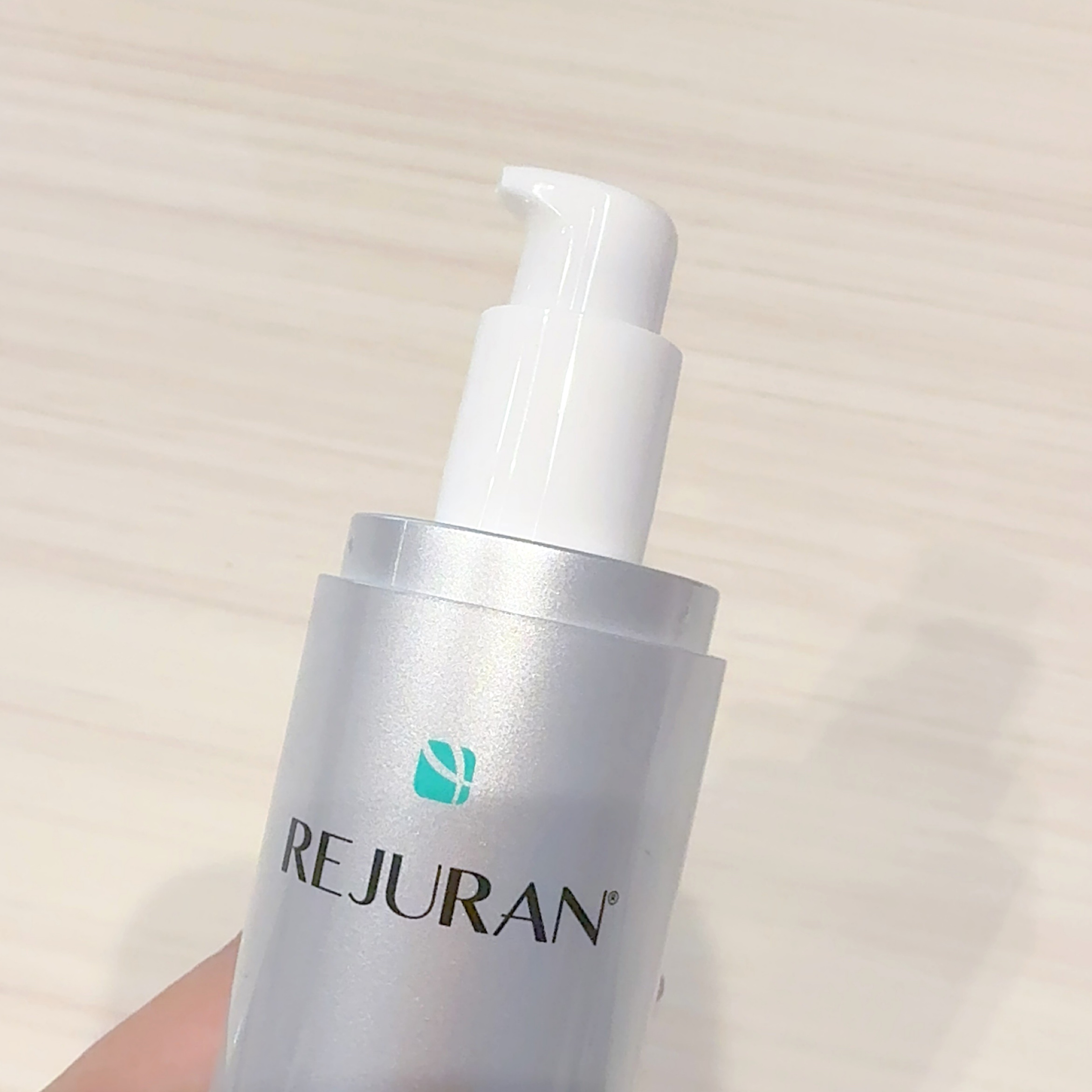 REJURAN リフレッシングエマルジョン 45ml/REJURAN COSMETICS/乳液を使ったクチコミ（2枚目）