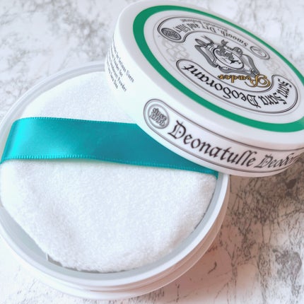 薬用さらさらデオドラントパウダー/デオナチュレ/デオドラント・制汗剤を使ったクチコミ(4枚目)