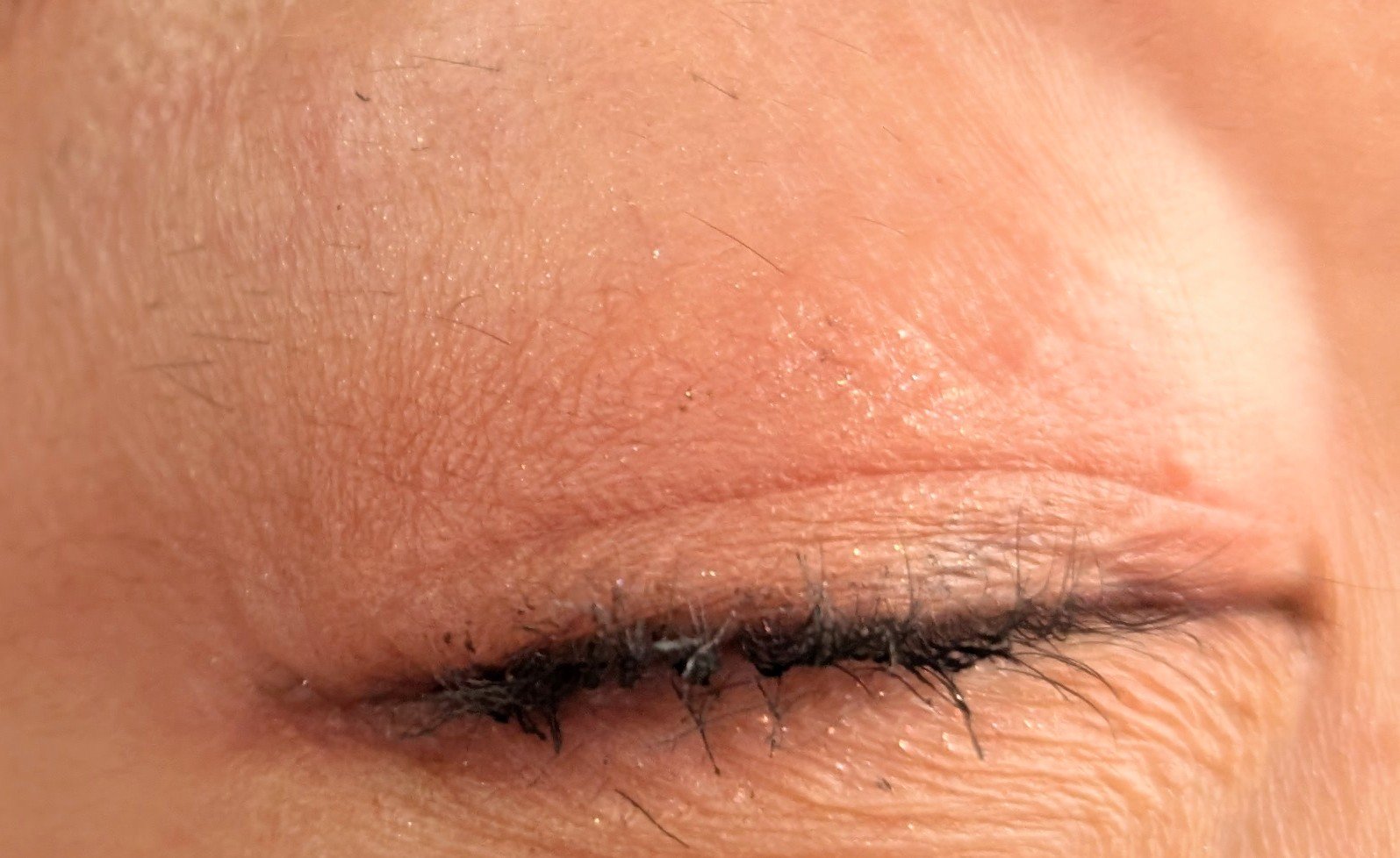 クレヨンタッチミー メタリックアイライナー/キャンドゥ/ペンシルアイライナーを使ったクチコミ（3枚目）