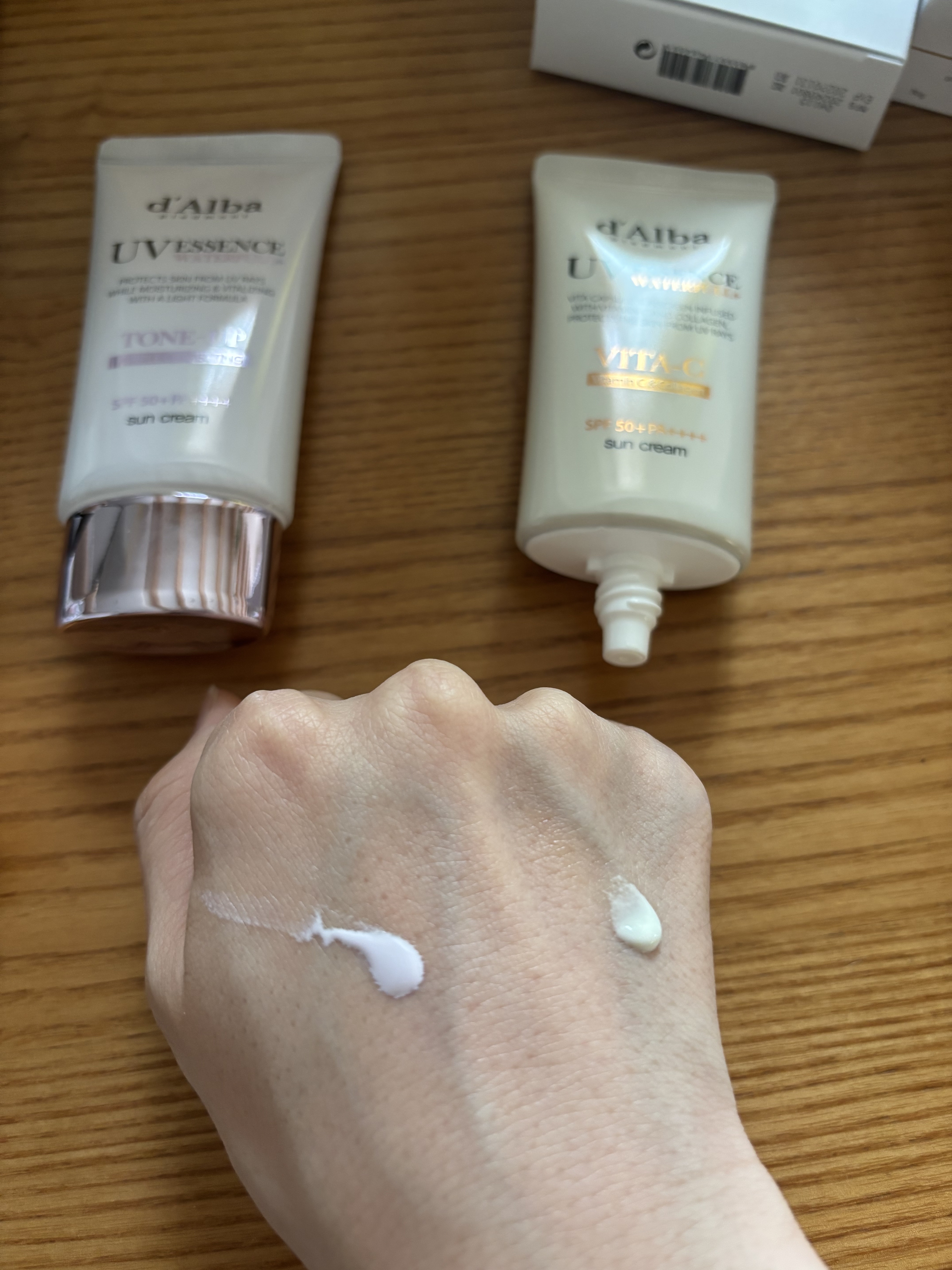 ダルバ ウォータフル トーンアップ サンクリーム(パープル)/ダルバ/日焼け止めクリームを使ったクチコミ（2枚目）