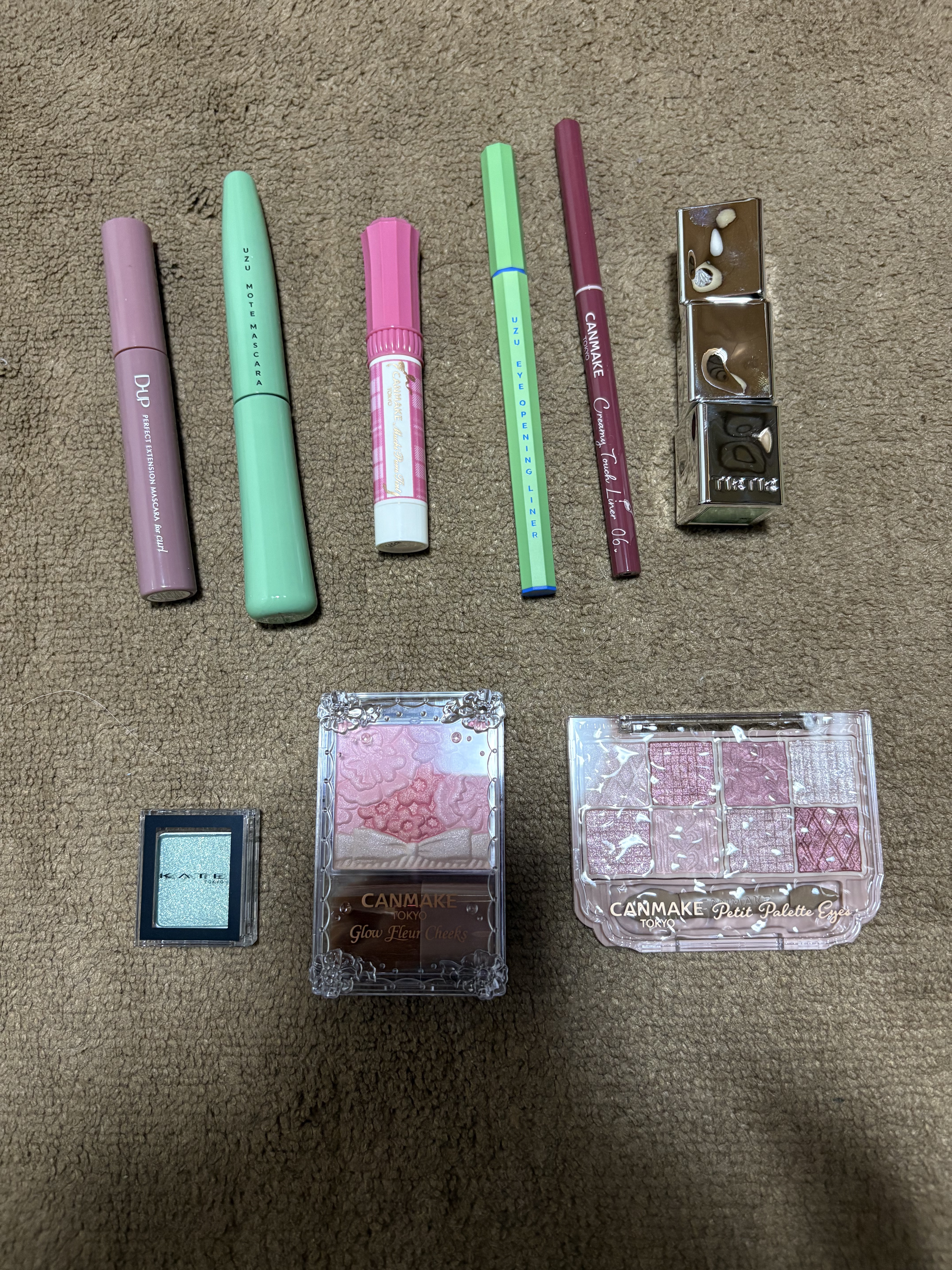 グロウフルールチークス/キャンメイク/パウダーチークを使ったクチコミ（1枚目）