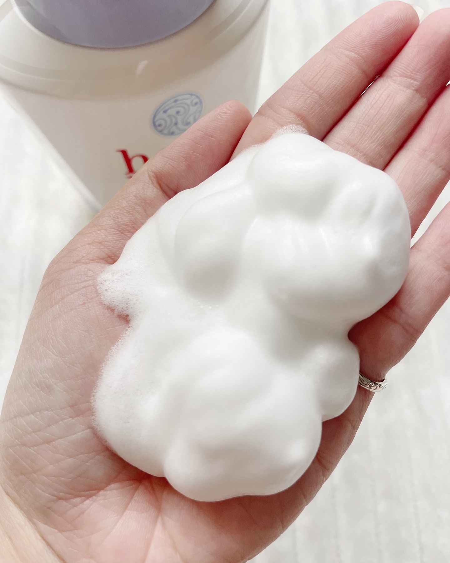  hadakara 泡で出てくる薬用デオドラントボディソープ /hadakara/ボディソープを使ったクチコミ（3枚目）