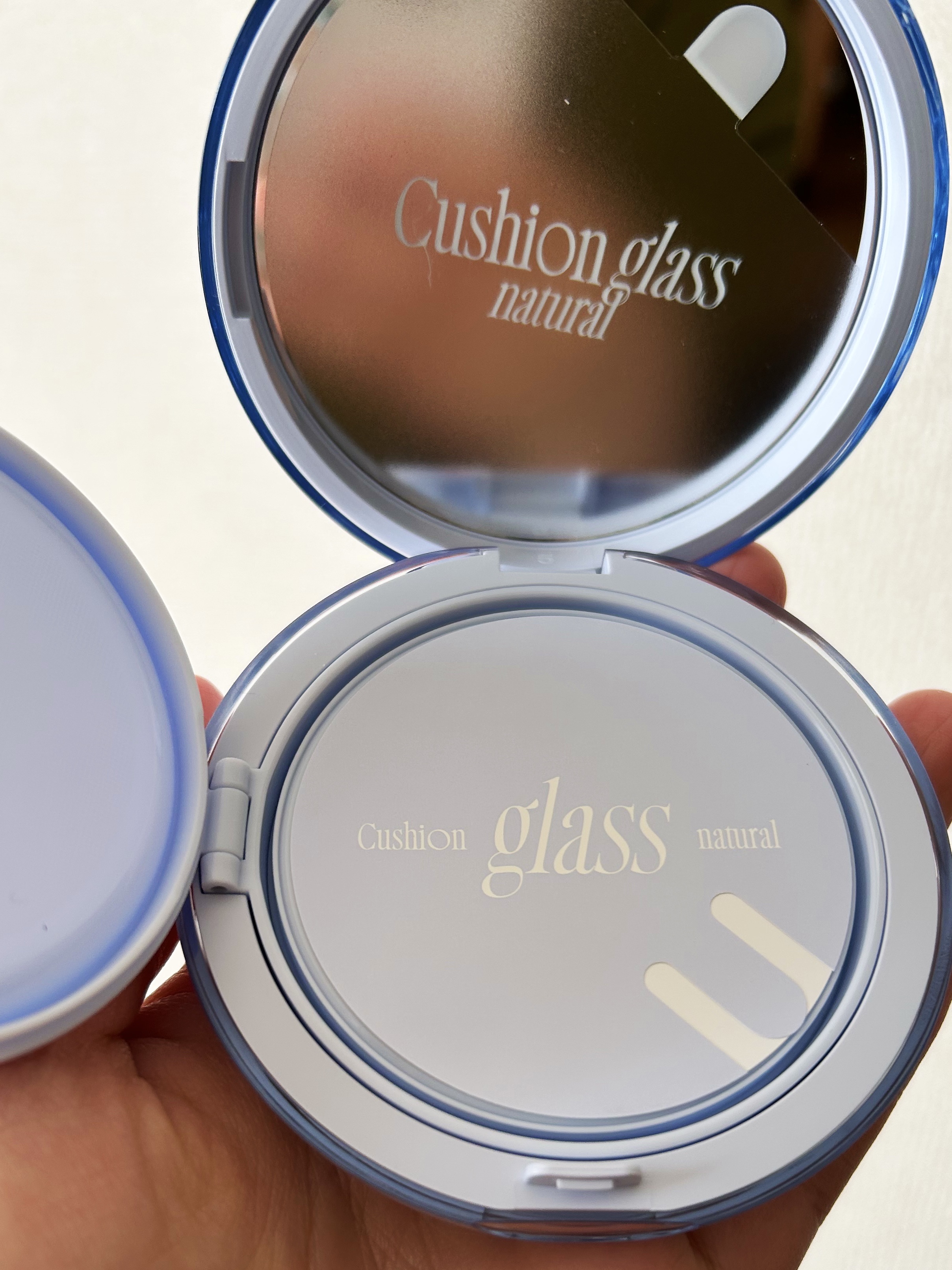 フィー クッションガラス ナチュラル/fwee/クッションファンデーションを使ったクチコミ（3枚目）