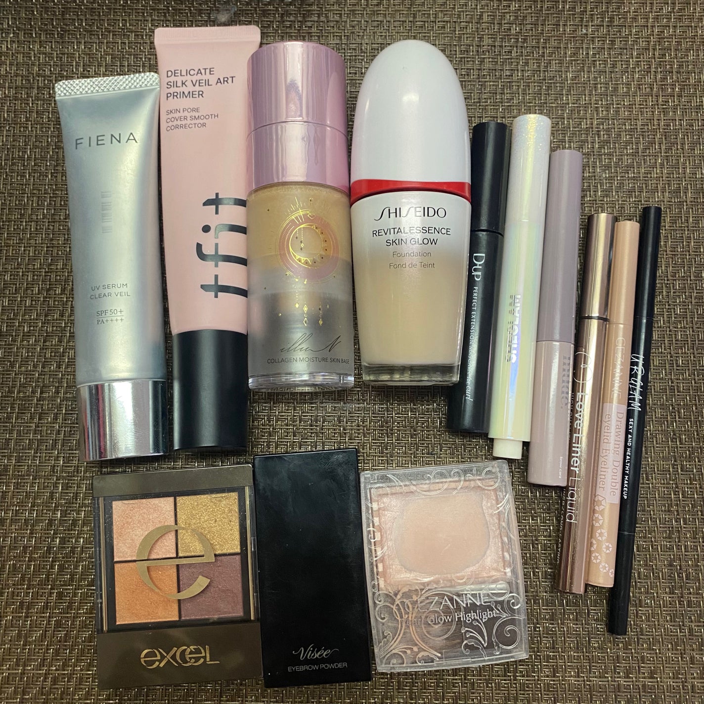 描くふたえアイライナー/CEZANNE/リキッドアイライナーを使ったクチコミ(3枚目)