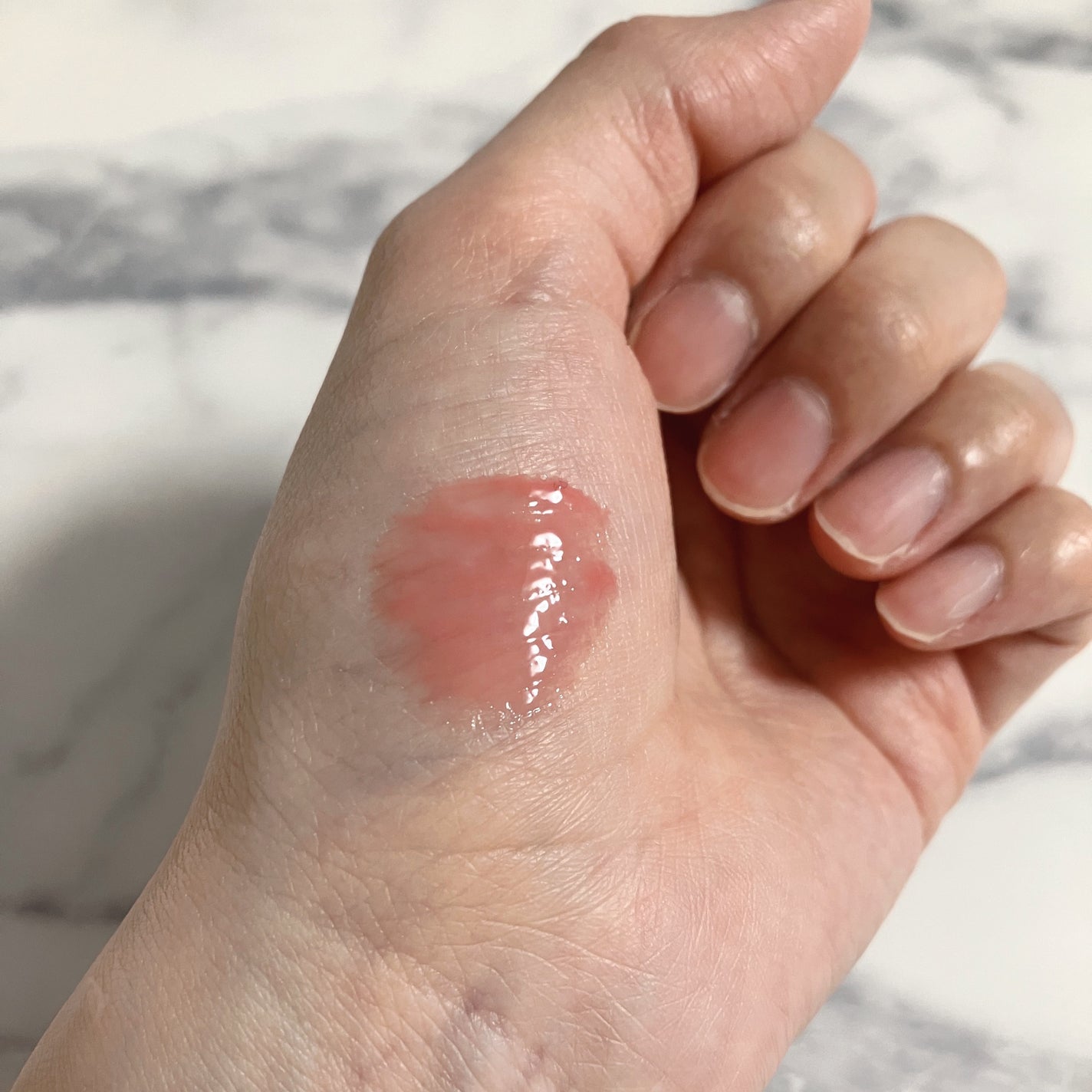 フィー 3Dボリューミンググロス/fwee/リップグロスを使ったクチコミ(2枚目)