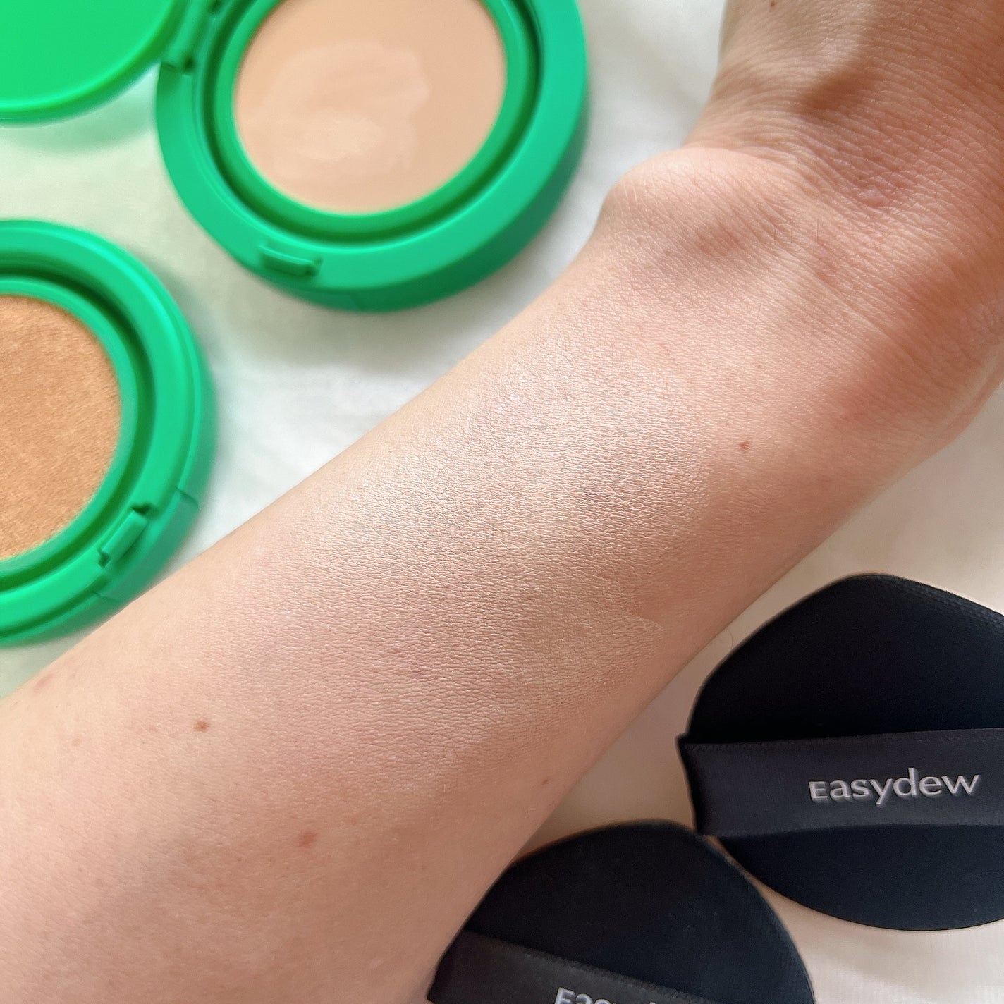 イージーデュー メラBトーニングマットカバークッション/Easydew/クリーム・エマルジョンファンデーションを使ったクチコミ(6枚目)