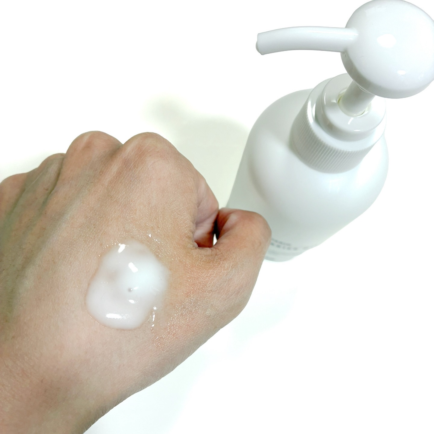 薬用ヘパリンバリアミルク/KATAN/ボディミルクを使ったクチコミ（2枚目）