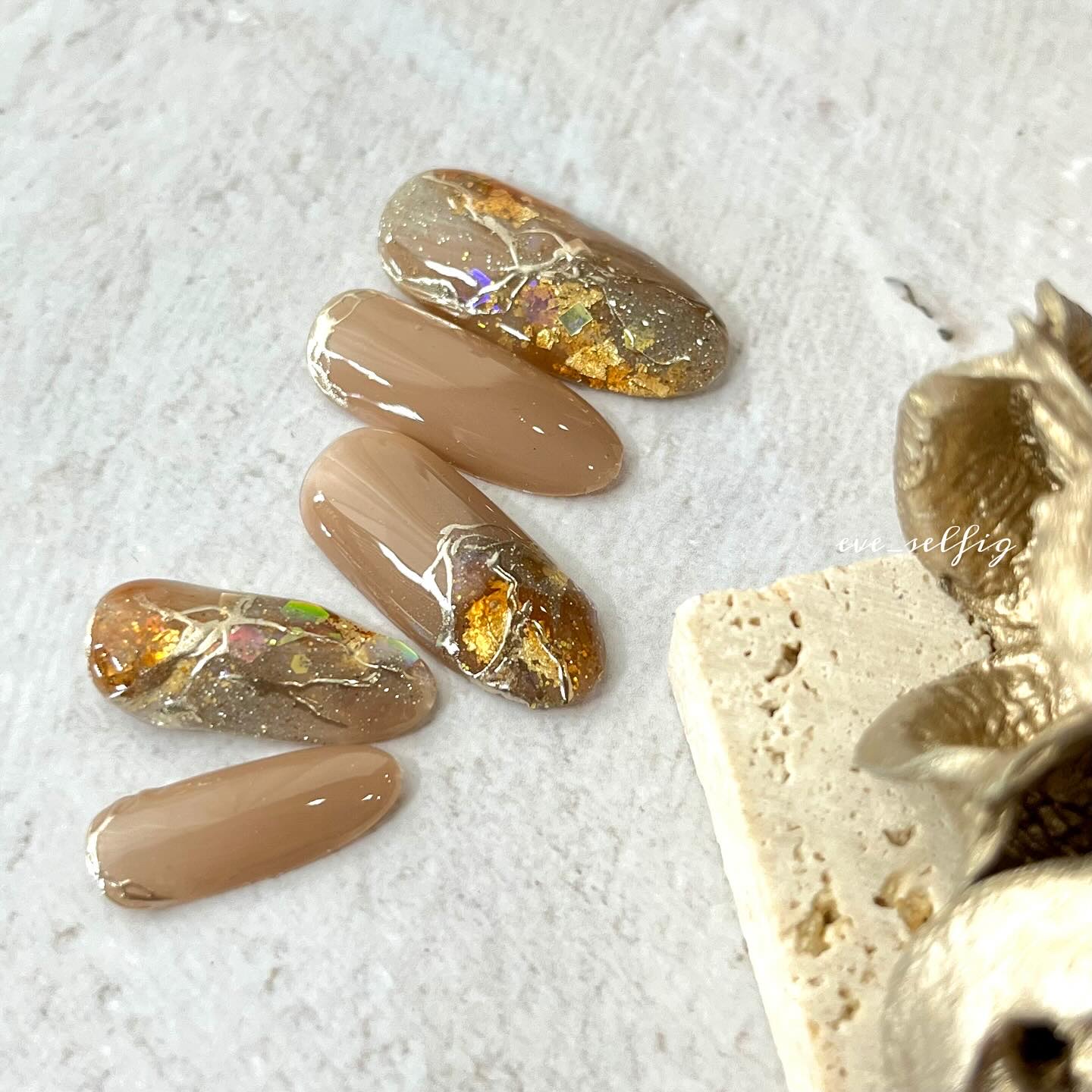 ストーンフラッシュ/ネイル工房/ジェルネイルを使ったクチコミ（2枚目）