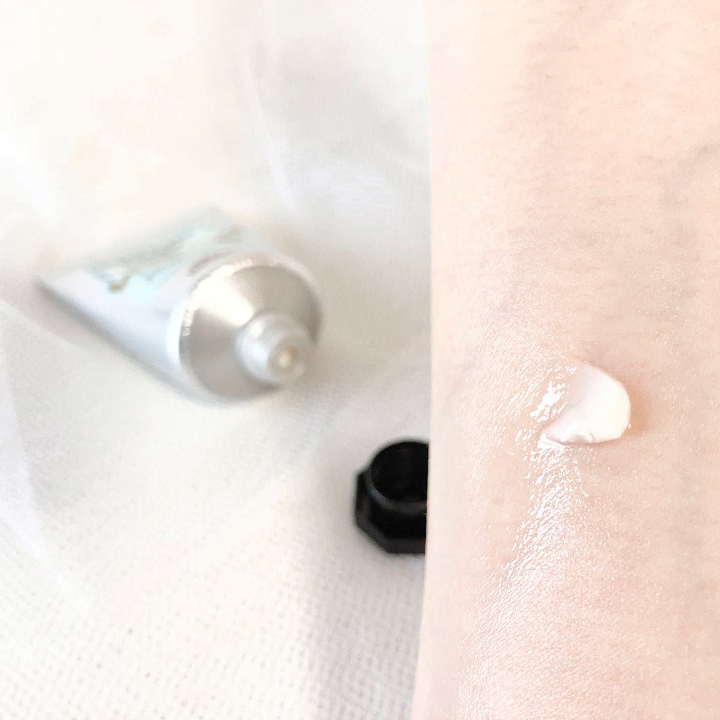 薬用さらさらクリーム/デオナチュレ/デオドラント・制汗剤を使ったクチコミ(3枚目)