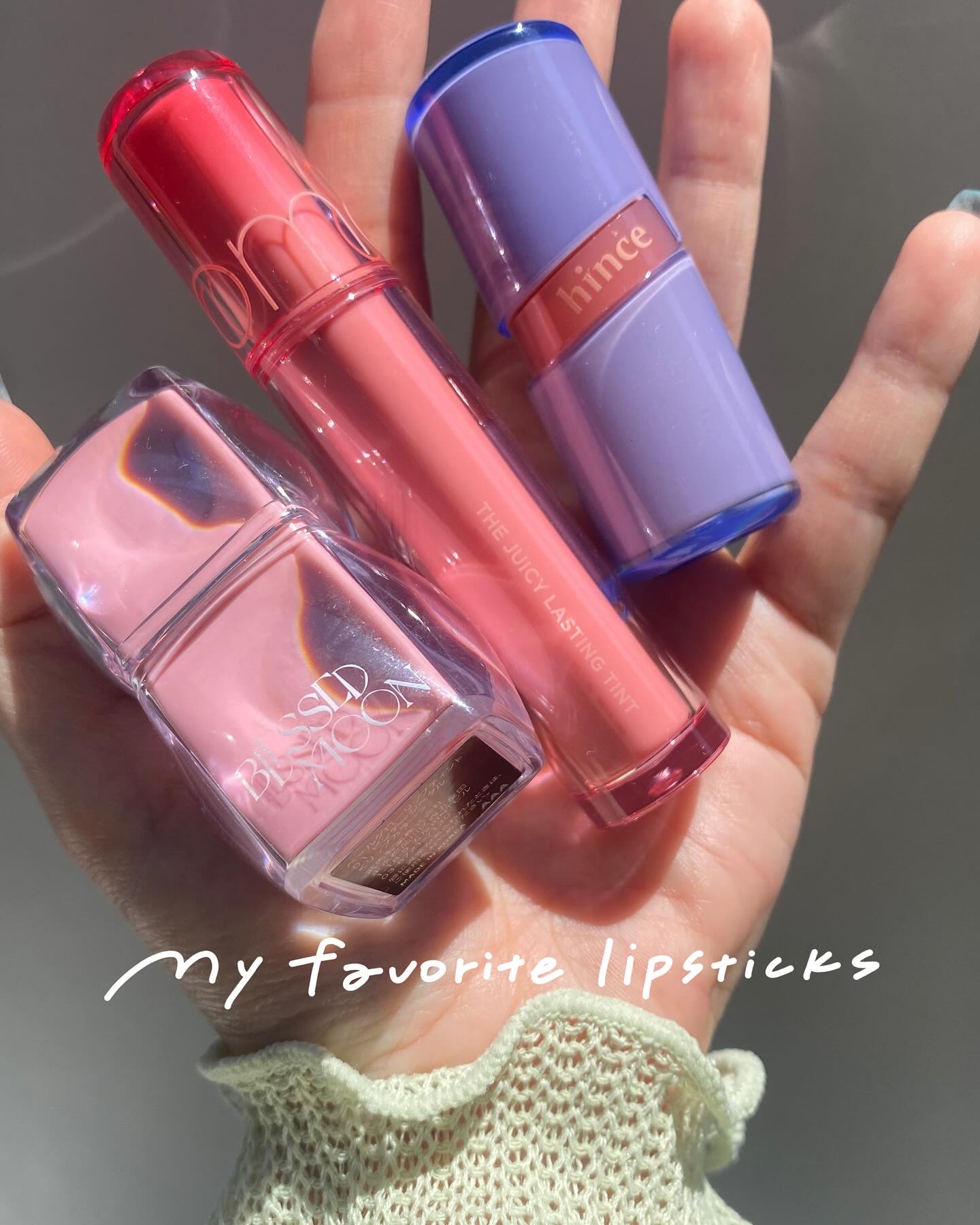 Veil Glow Lip Tint ビンテージペタル/BLESSED MOON/リップティントを使ったクチコミ（1枚目）