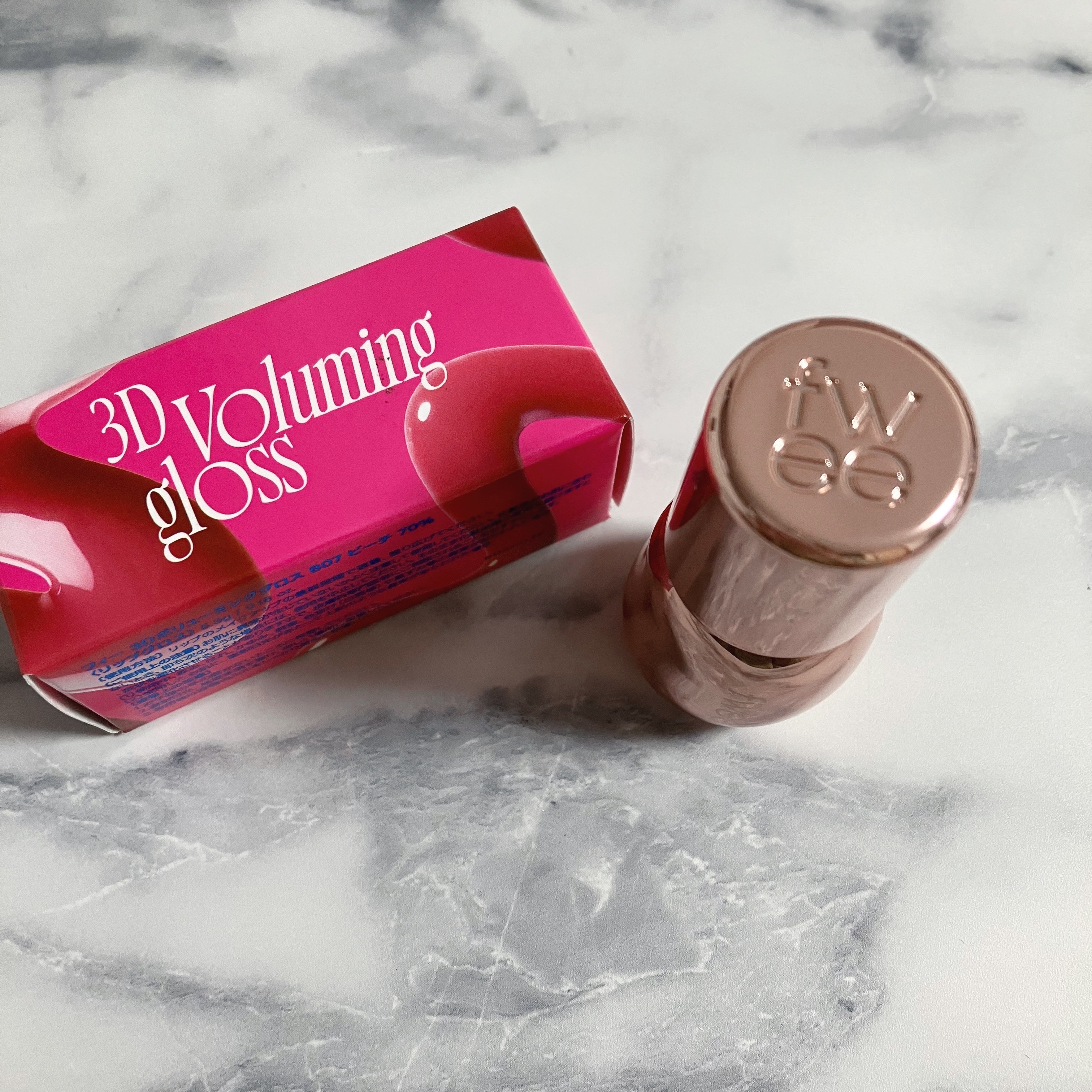 フィー 3Dボリューミンググロス/fwee/リップグロスを使ったクチコミ（1枚目）