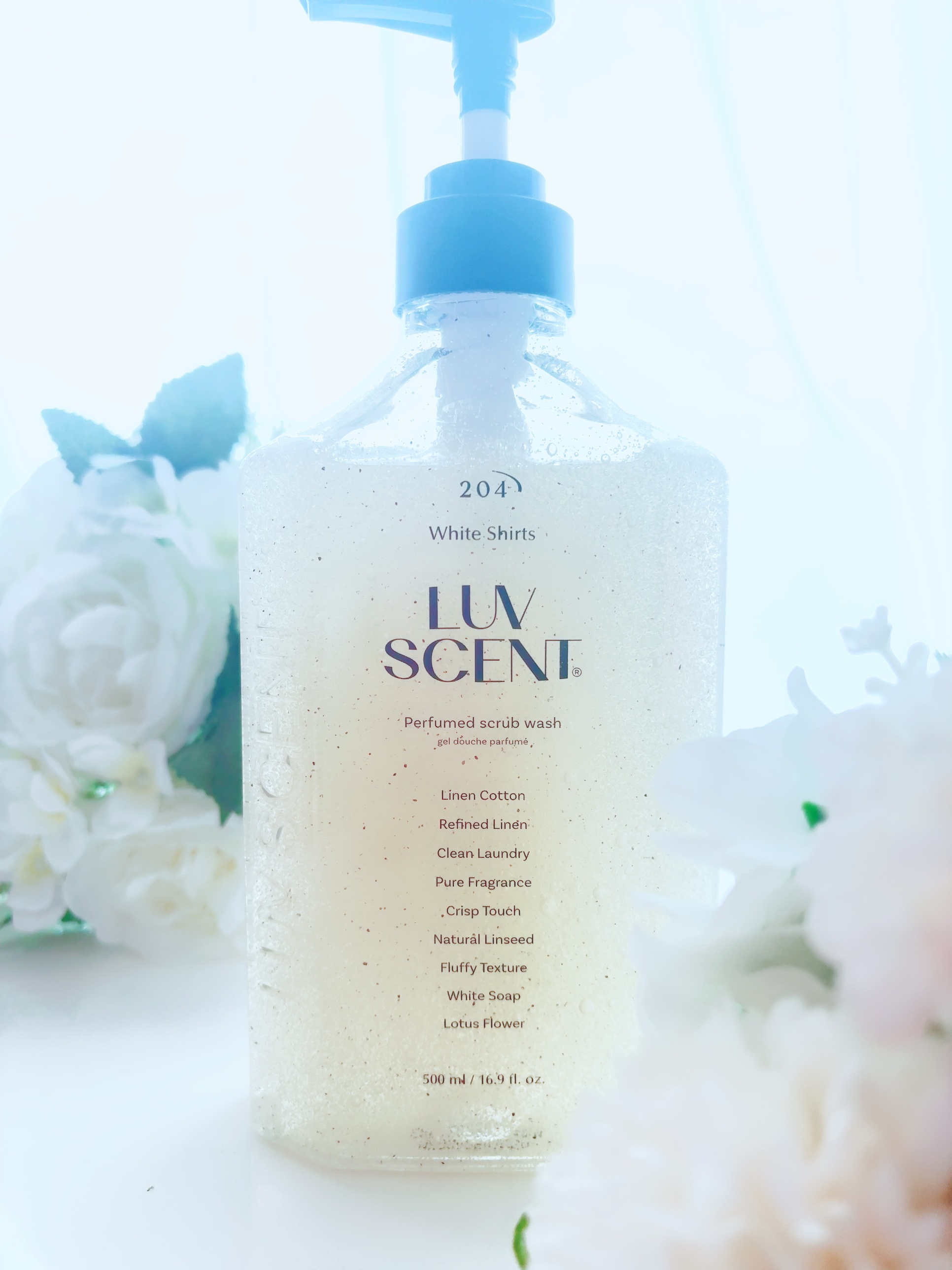 スクラブボディウォッシュ ホワイトシャツ リネンコットン/LUV SCENT/ボディスクラブを使ったクチコミ（1枚目）