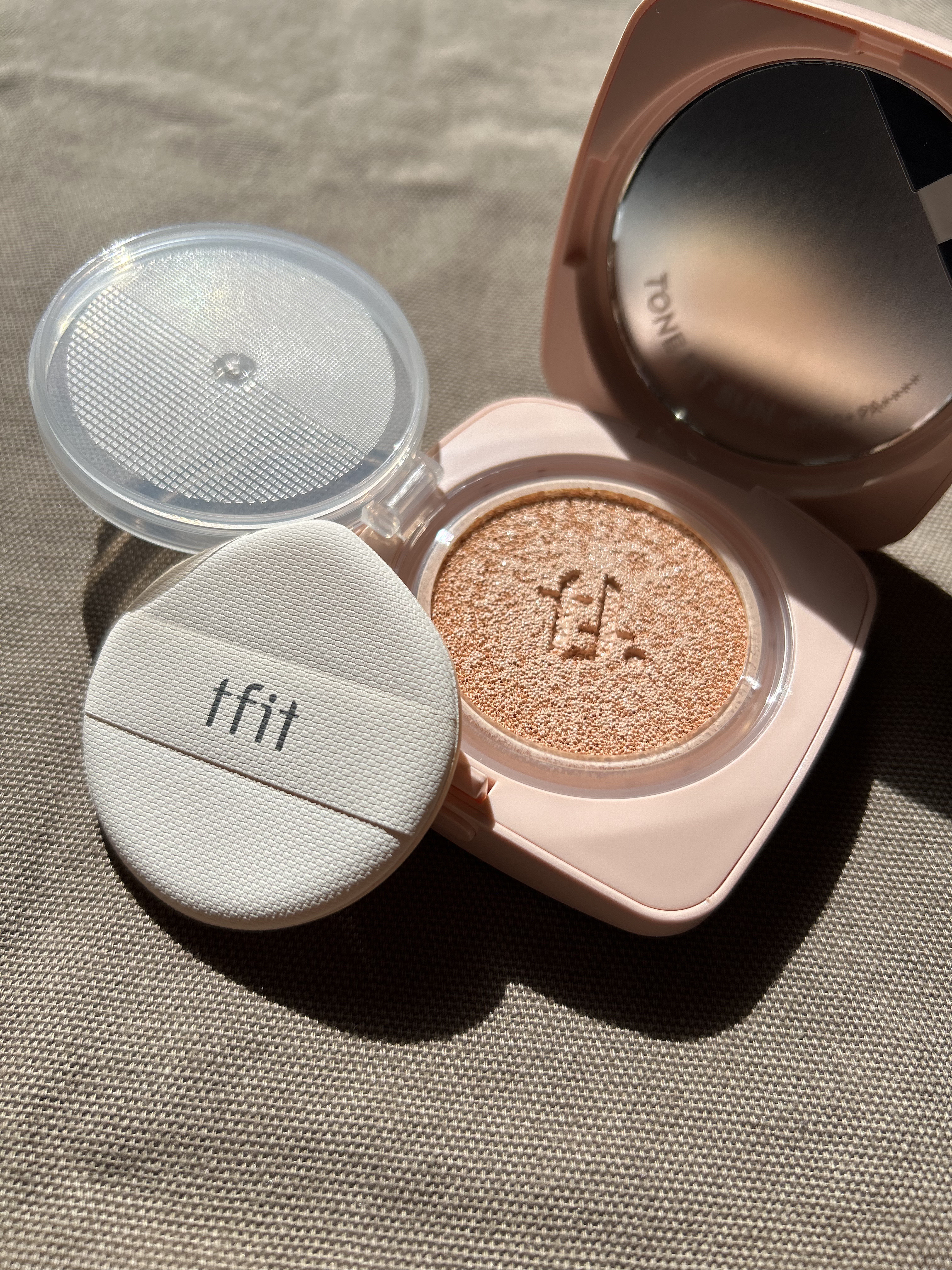 ベースフィットトーンアップサンクッション/TFIT/クッションファンデーションを使ったクチコミ（1枚目）