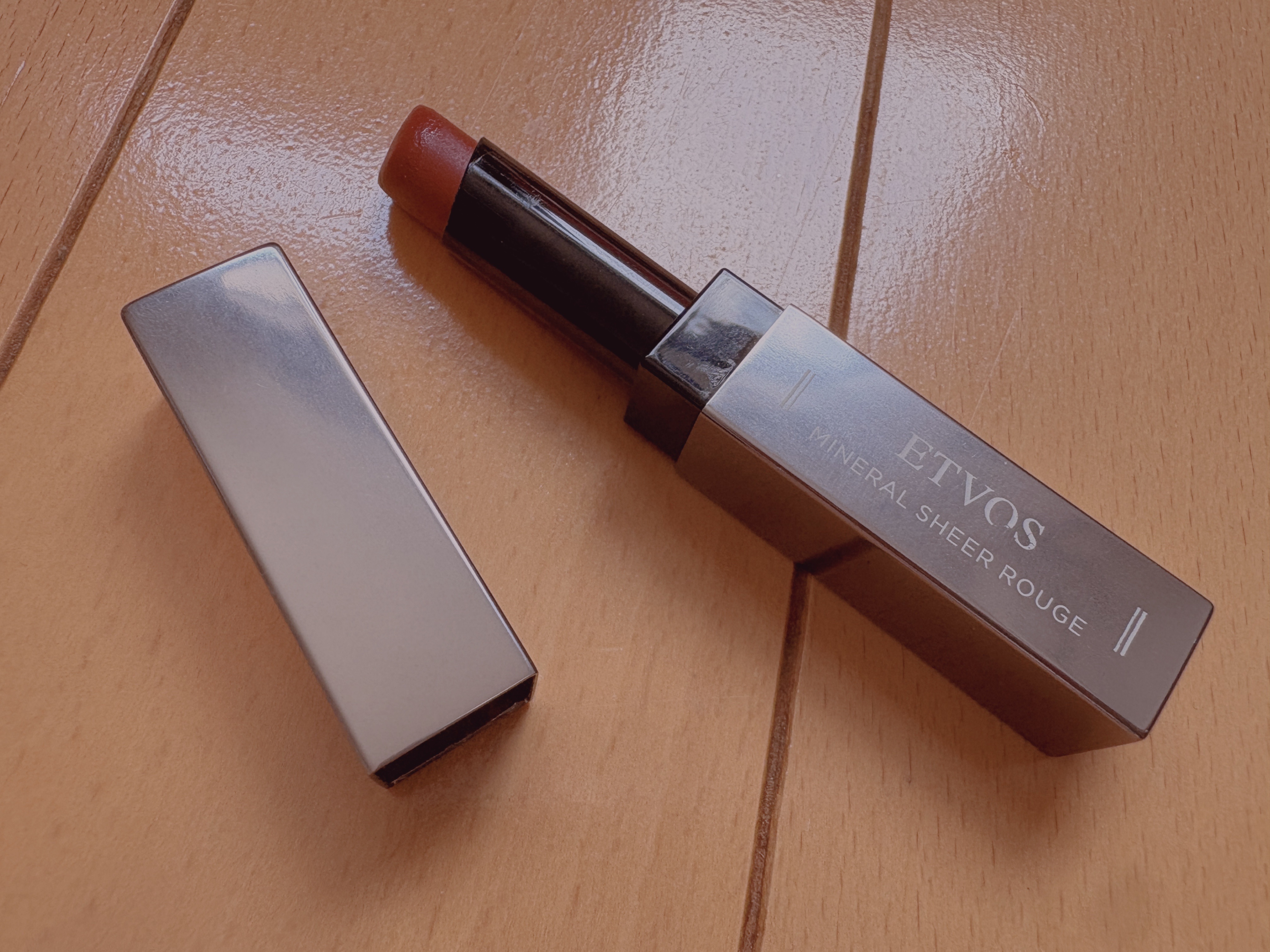 ミネラルシアールージュⅡ/エトヴォス/口紅を使ったクチコミ（1枚目）