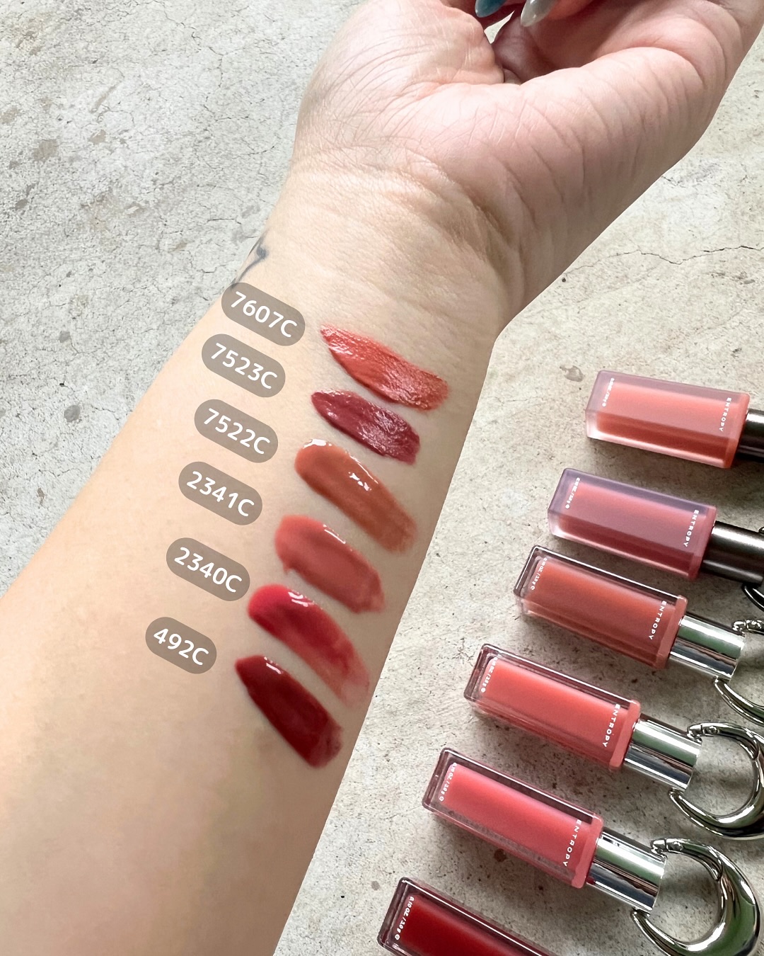 エントロピー チャームティント ベースブラリー/ENTROPY/リップティントを使ったクチコミ（2枚目）