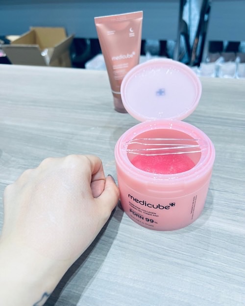 PDRNピンクアンプル PDRN 10,000ppm配合/MEDICUBE/美容液を使ったクチコミ（3枚目）