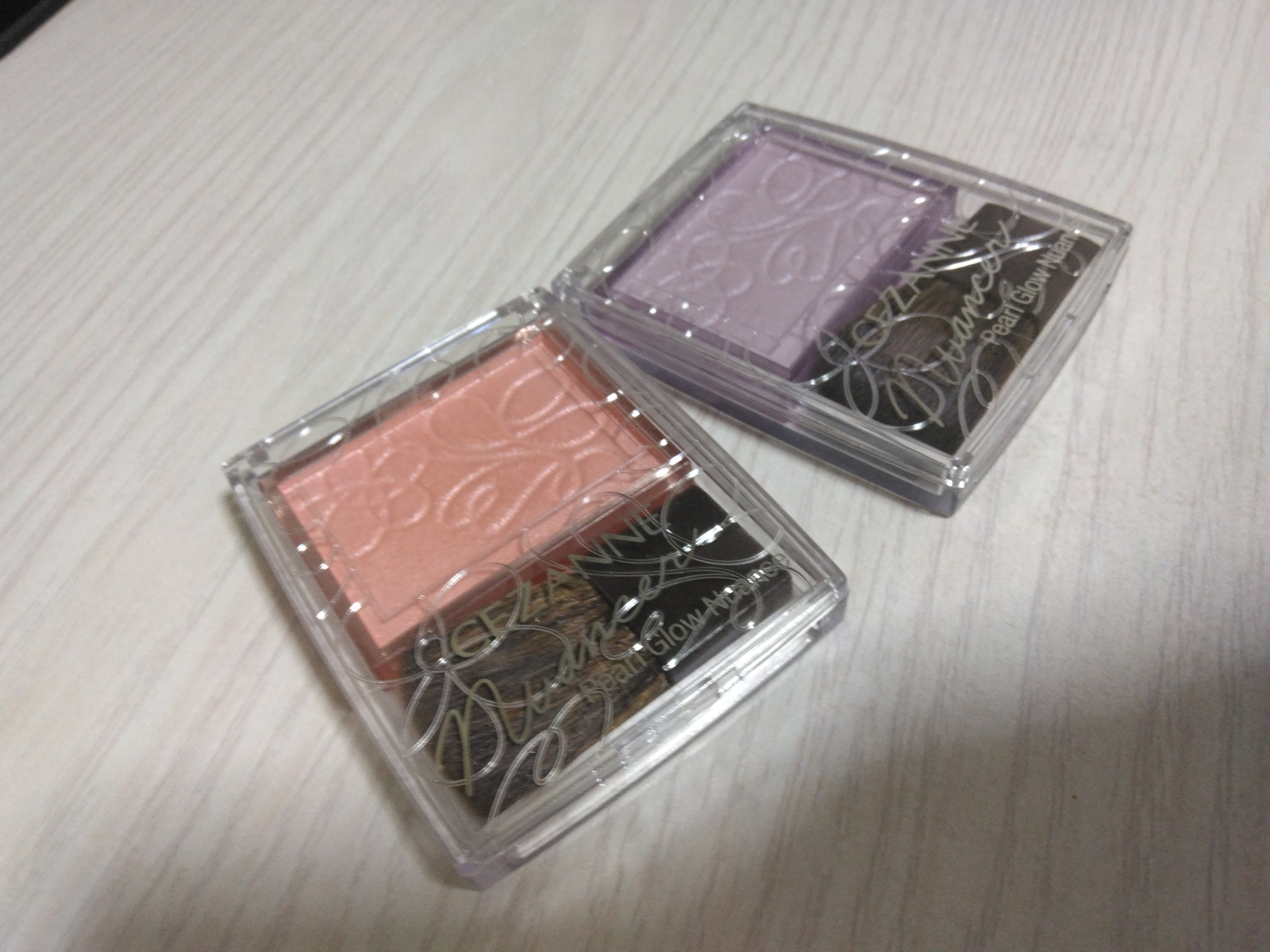 パールグロウニュアンサー/CEZANNE/パウダーハイライトを使ったクチコミ（1枚目）