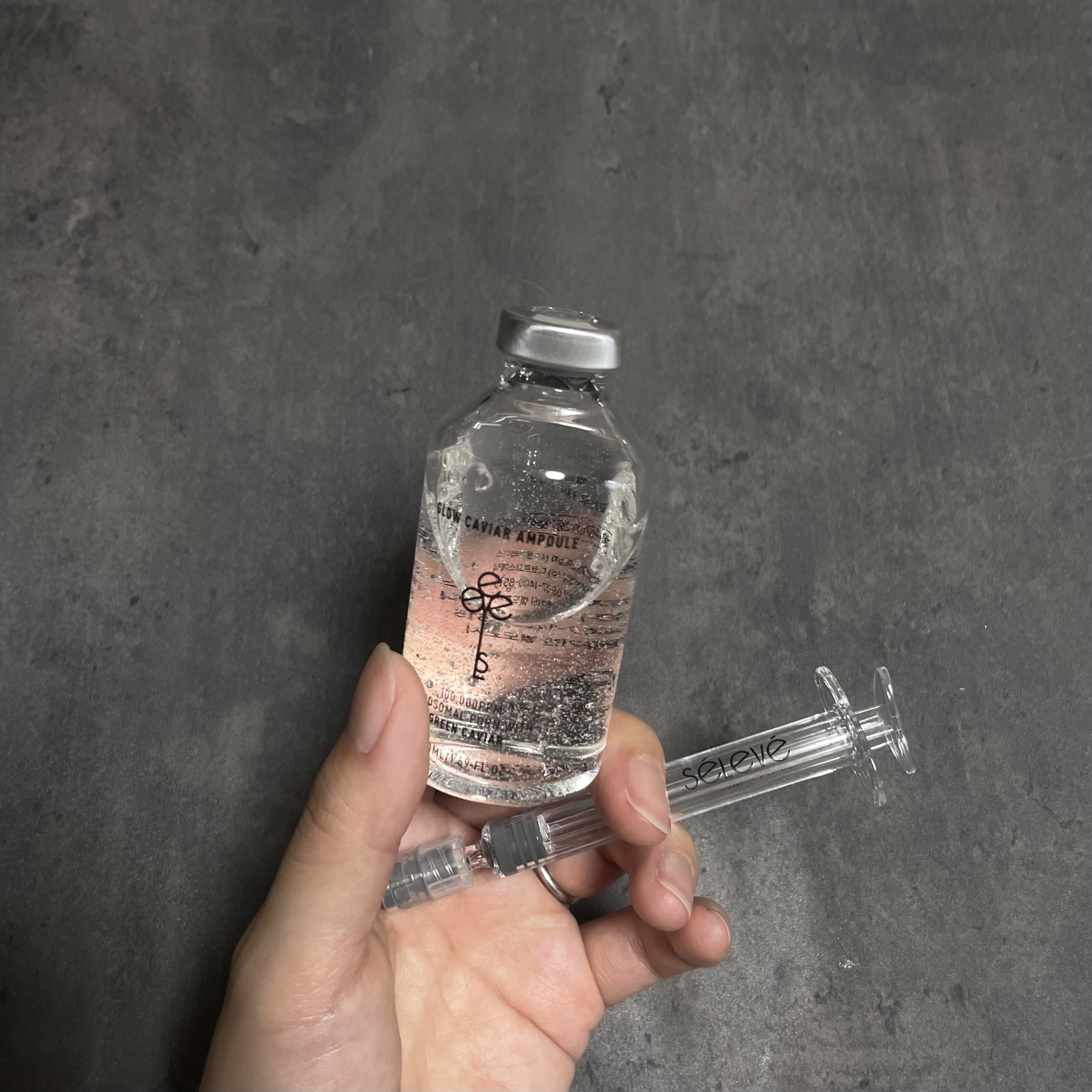 グロウキャビアアンプル/SELEVE/美容液を使ったクチコミ（3枚目）