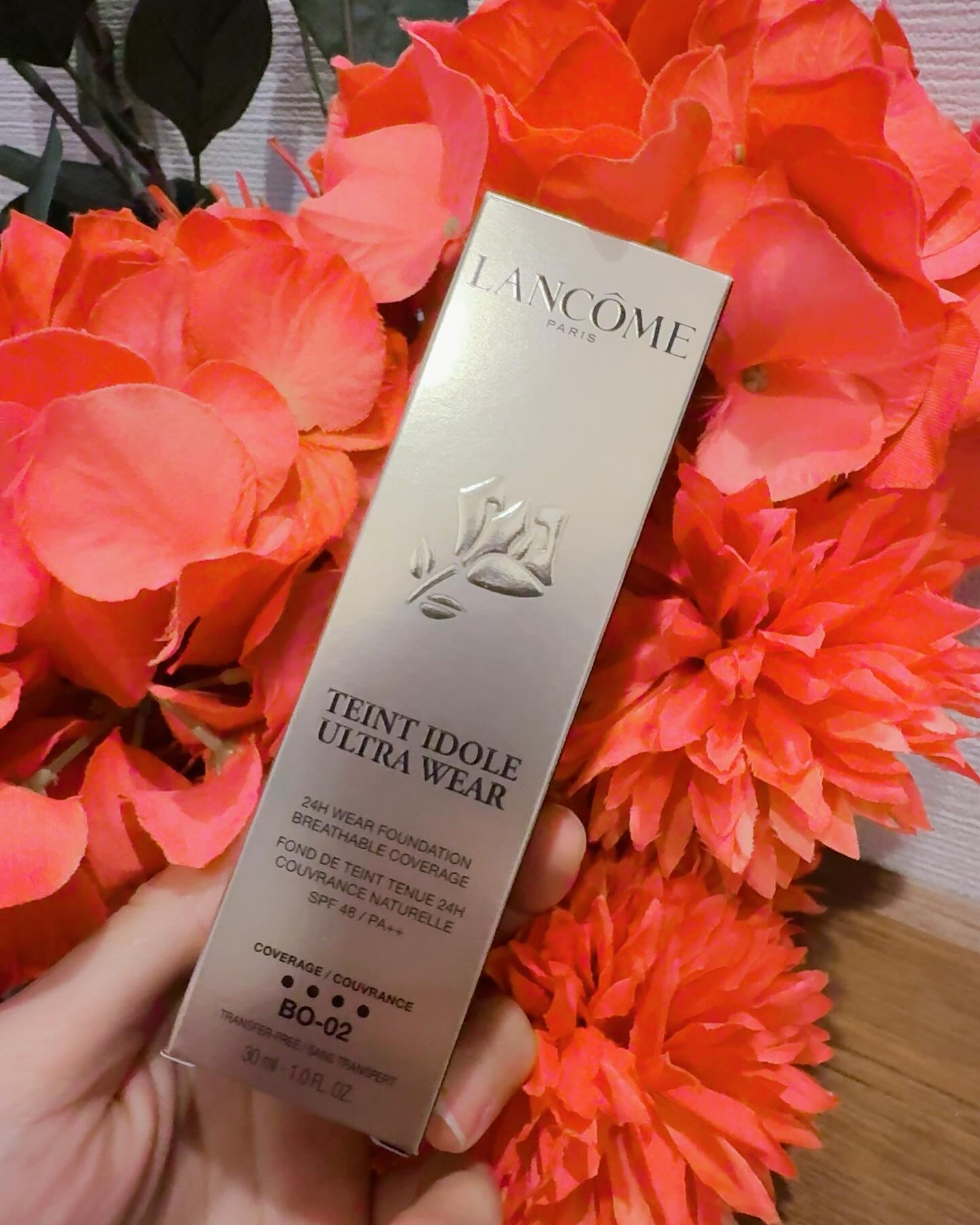 タンイドル ウルトラ ウェア リキッド N/LANCOME/リキッドファンデーションを使ったクチコミ（1枚目）