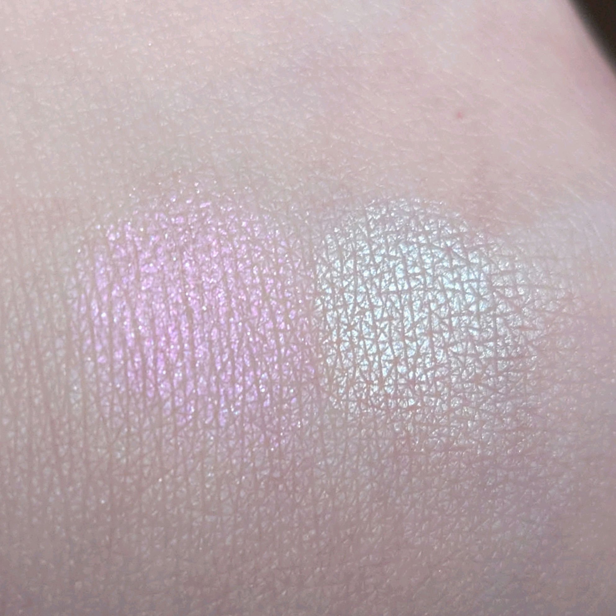 カネボウ ムードブースティングブラッシュ/KANEBO/パウダーチークを使ったクチコミ（2枚目）