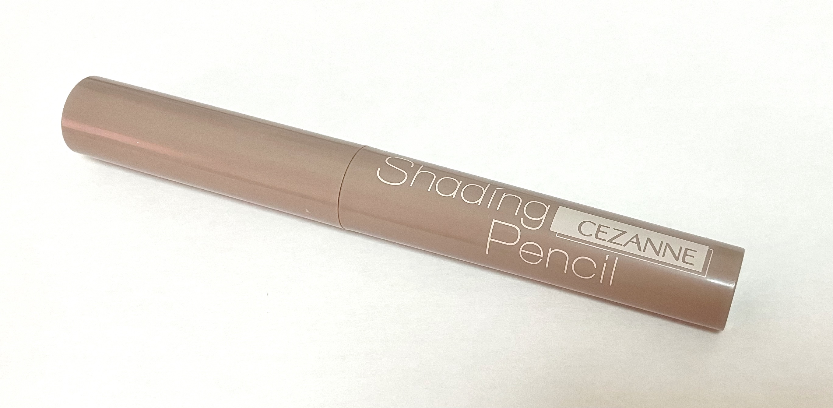 シェーディングペンシル/CEZANNE/ハイライト・シェーディングを使ったクチコミ（1枚目）