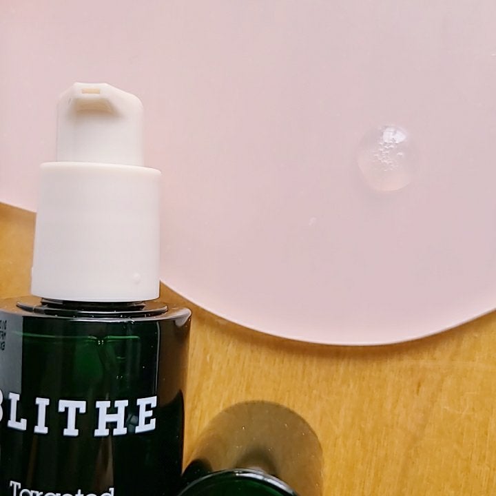 ともみ on LIPS 「#PR#blithe#ブライド#ブライドターゲティッドポタセラ..」(3枚目)