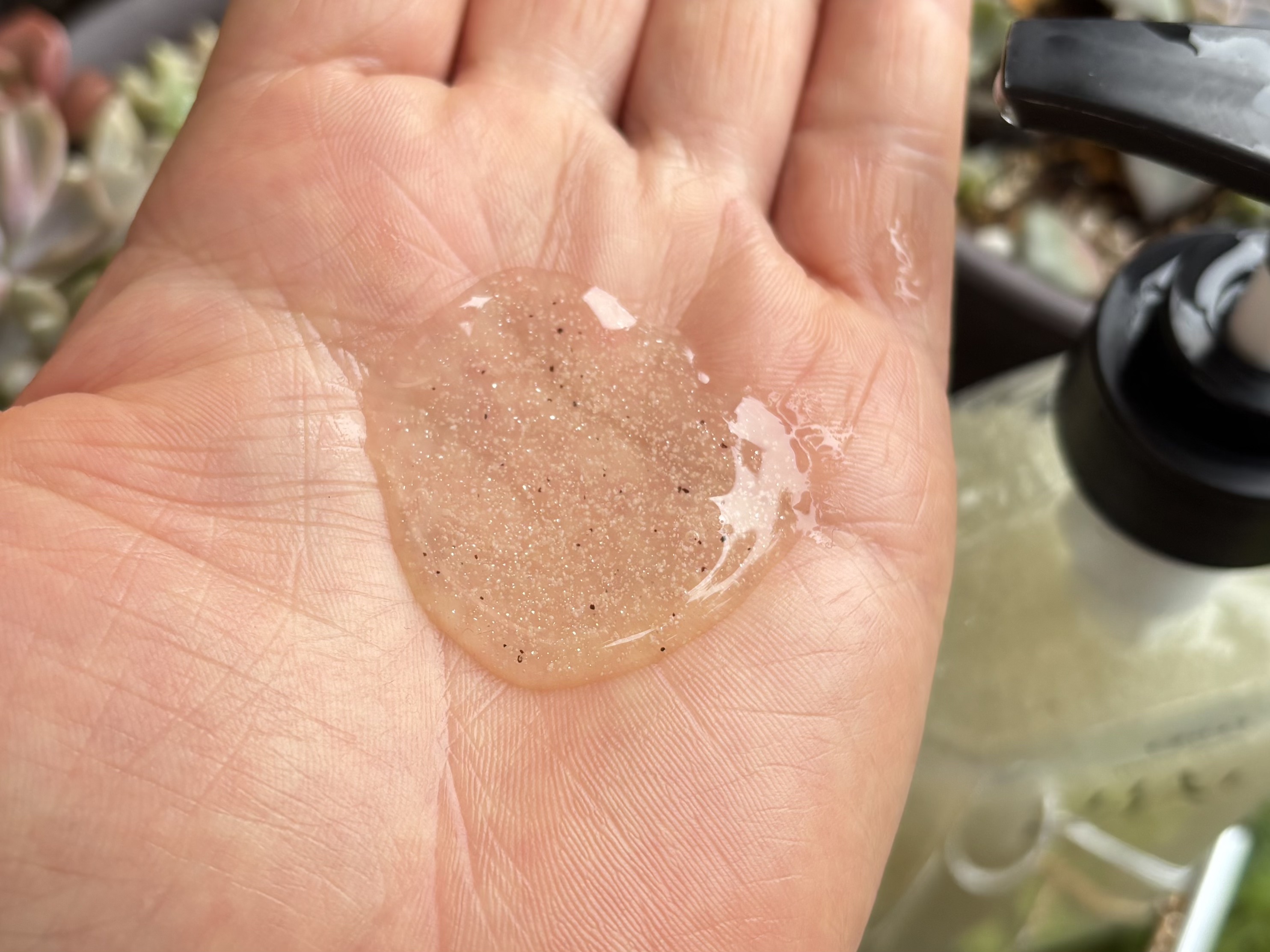 スクラブボディウォッシュ ホワイトシャツ リネンコットン/LUV SCENT/ボディスクラブを使ったクチコミ（2枚目）