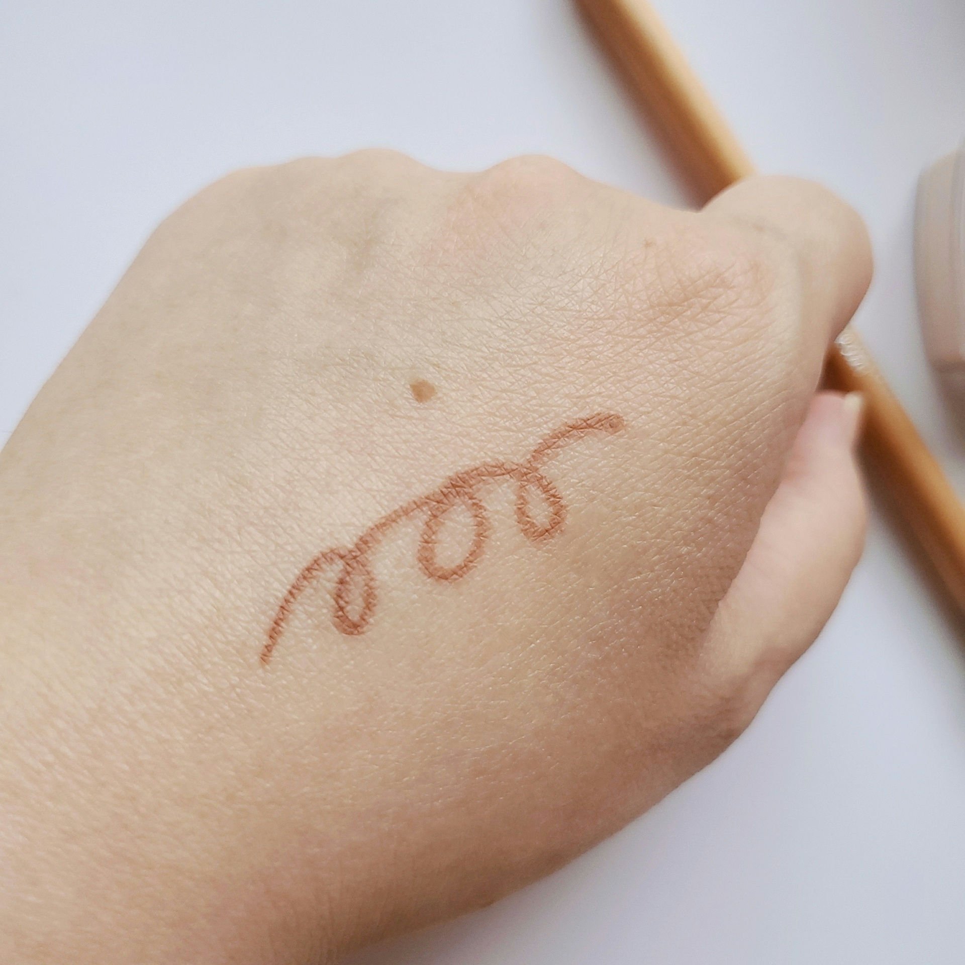 ベルベットリップペンシル/CLIO/リップライナーを使ったクチコミ（3枚目）